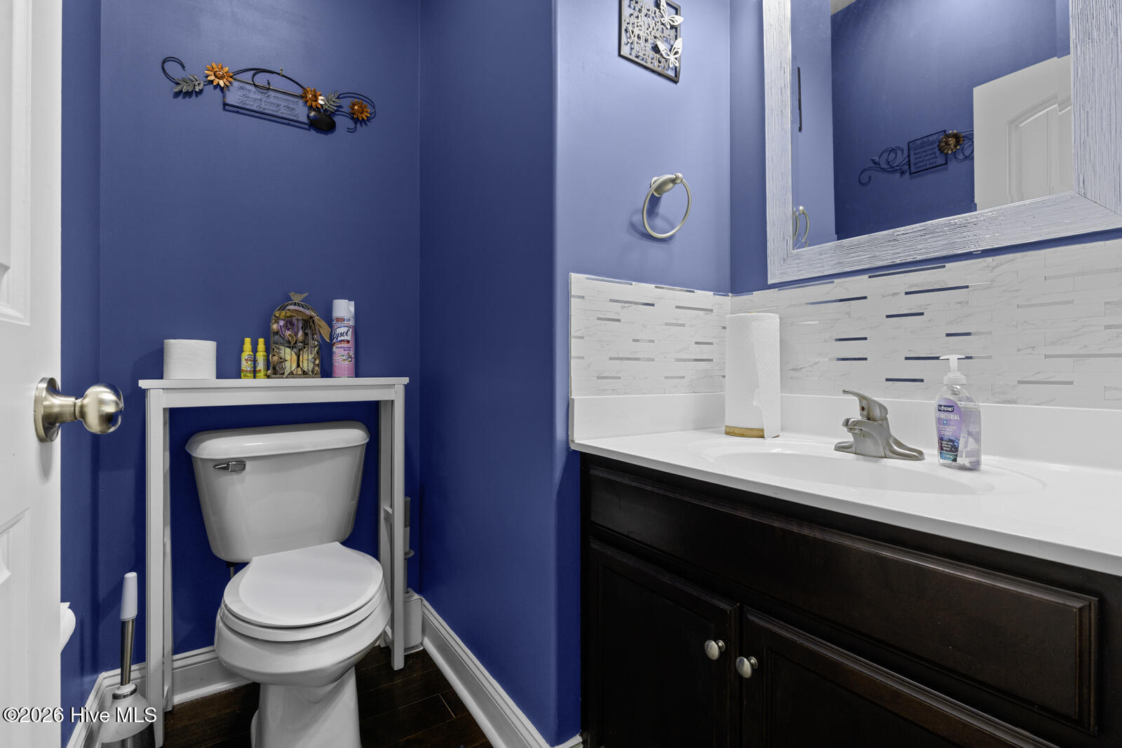 100564946 | Photo 15