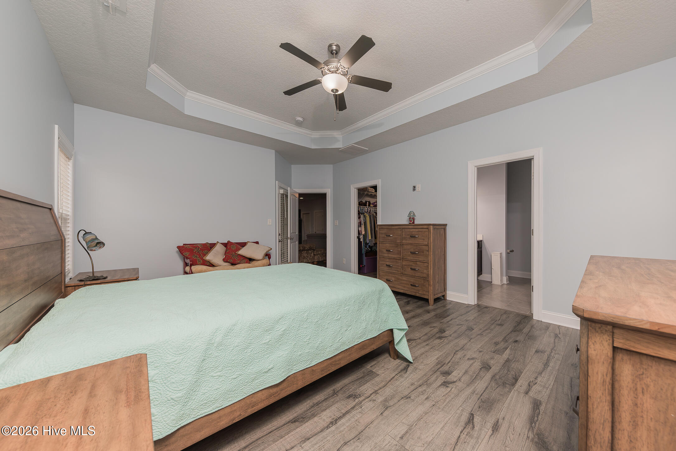 100556125 | Photo 22