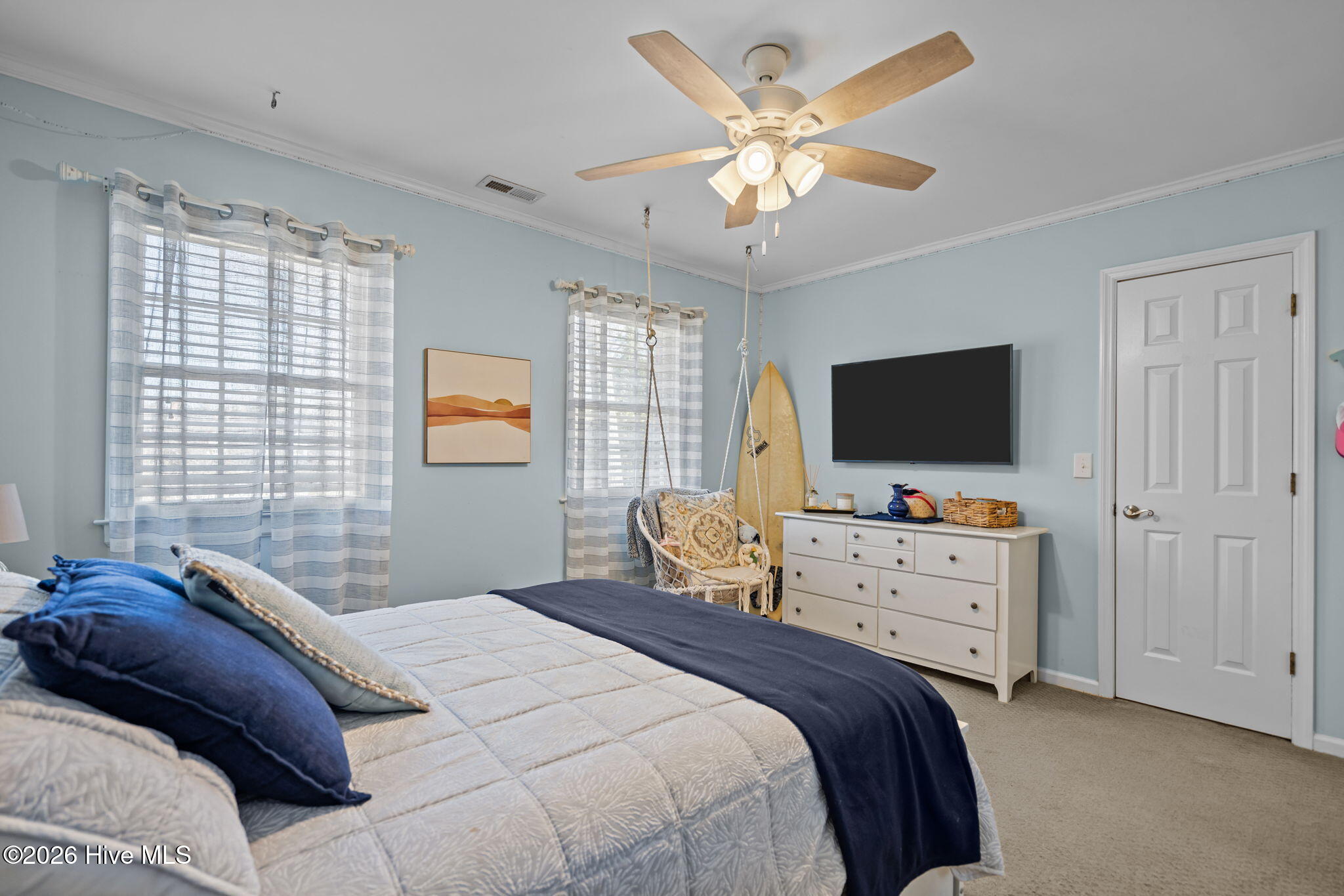 100552637 | Photo 24