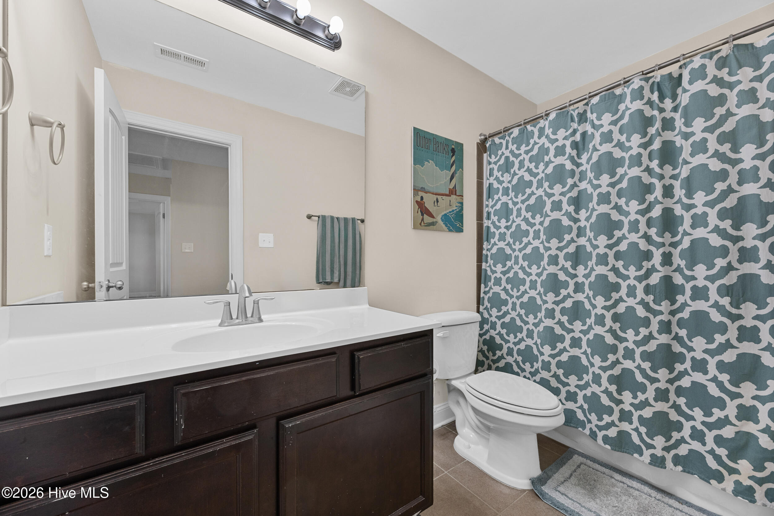 100564853 | Photo 29