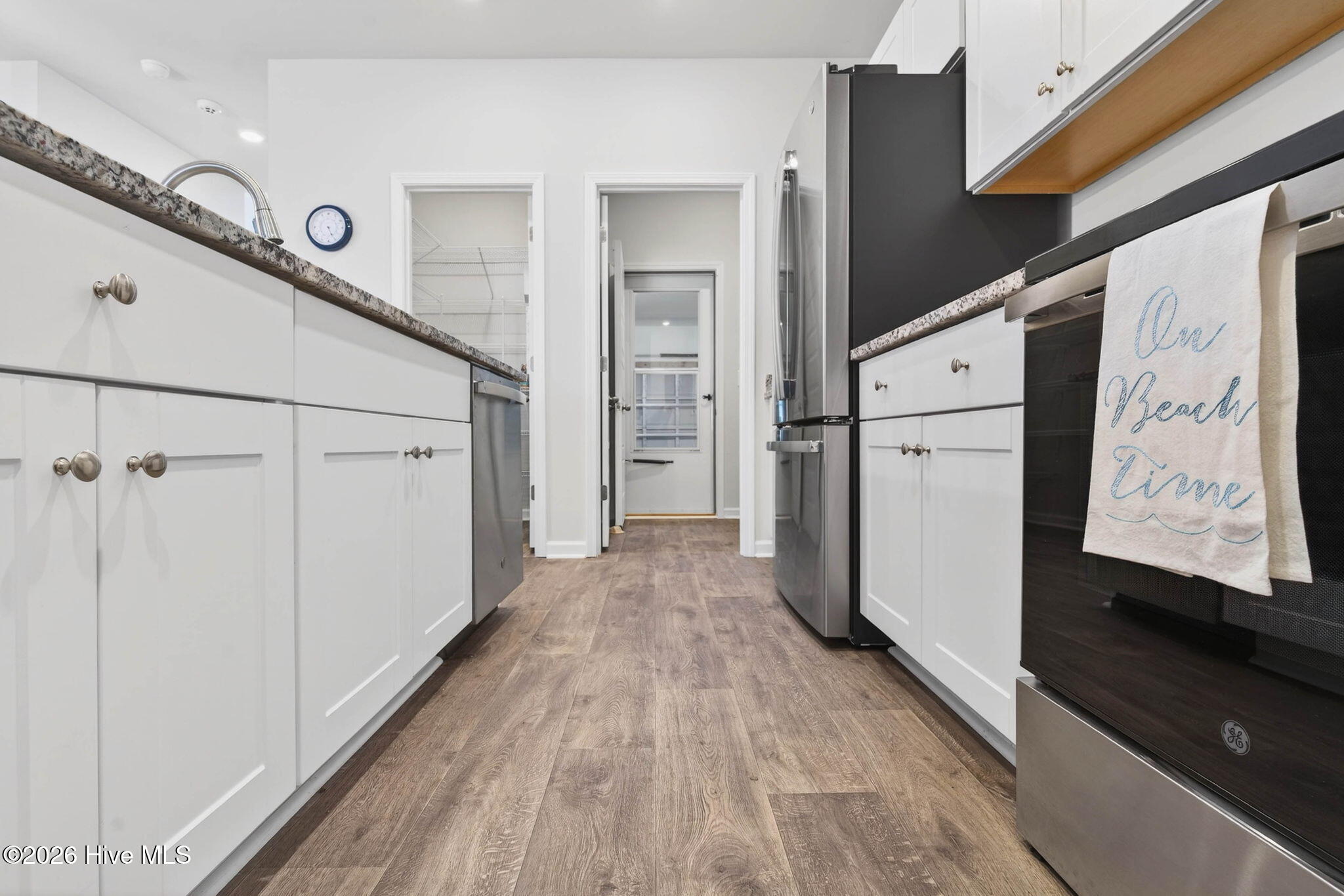 100564672 | Photo 11