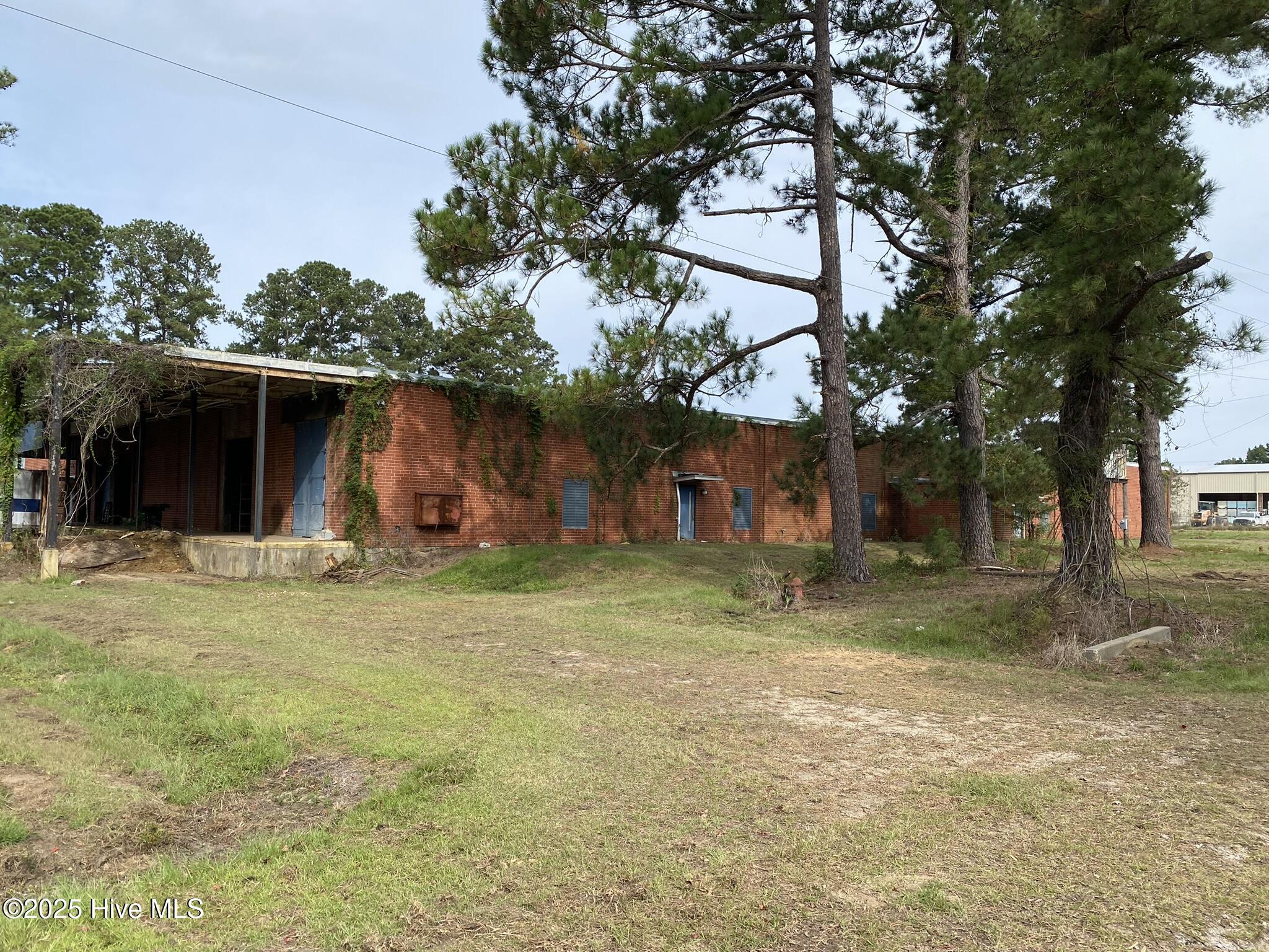 523 Flitter Hill Road, Whiteville, NC, 28472