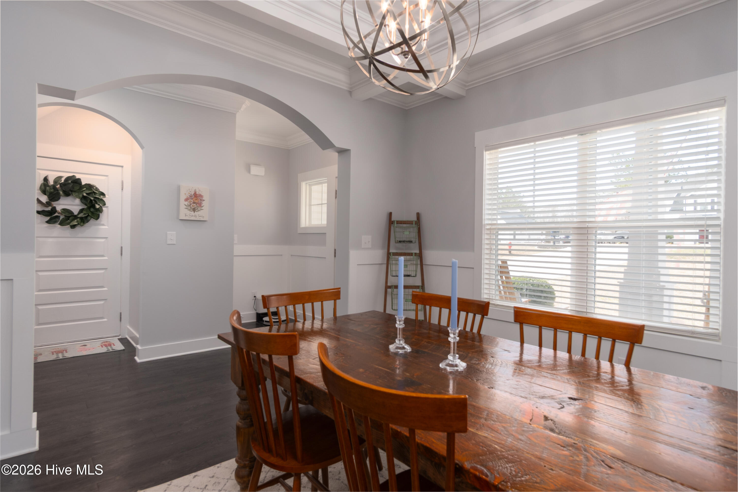 100558497 | Photo 14