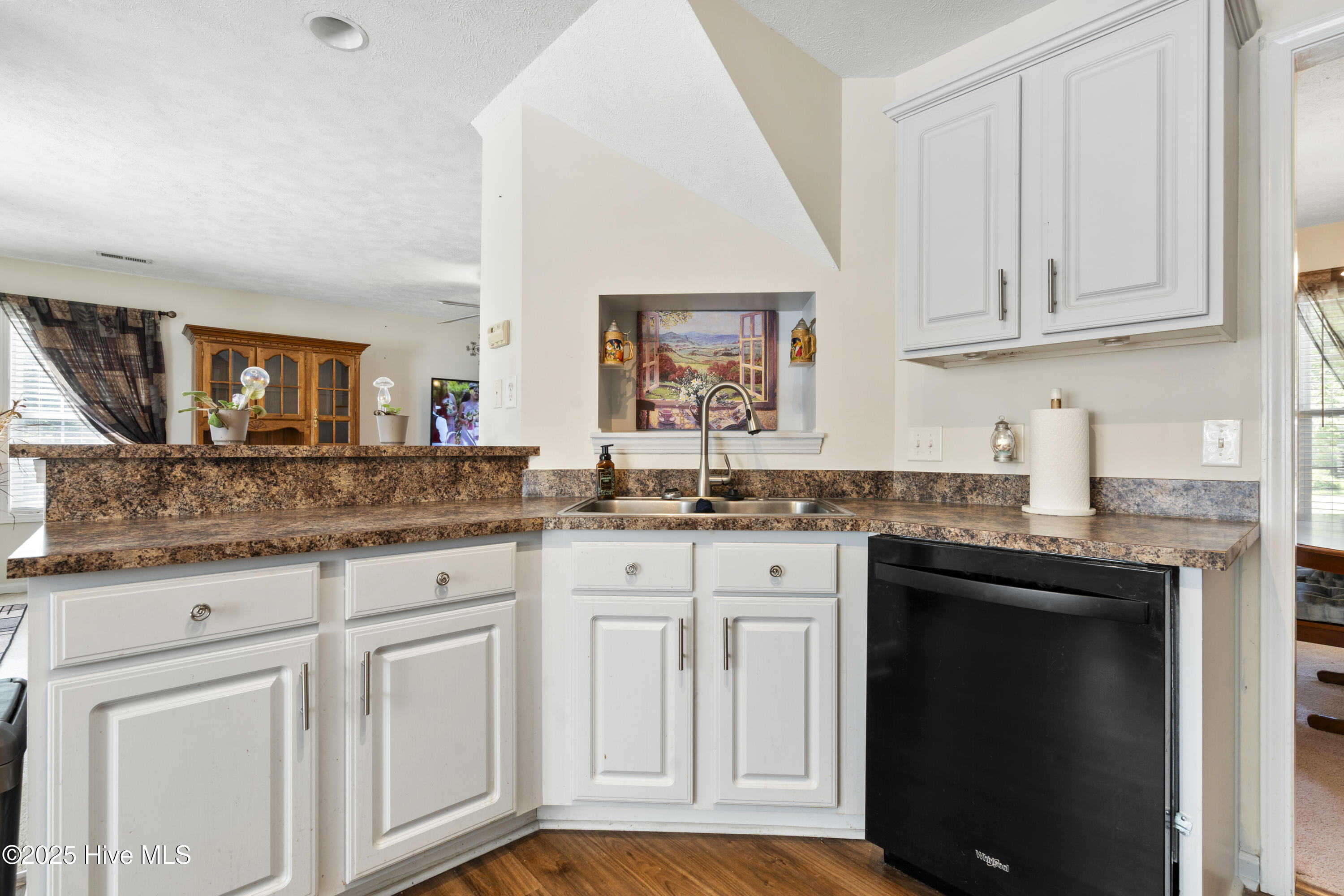 100509046 | Photo 20