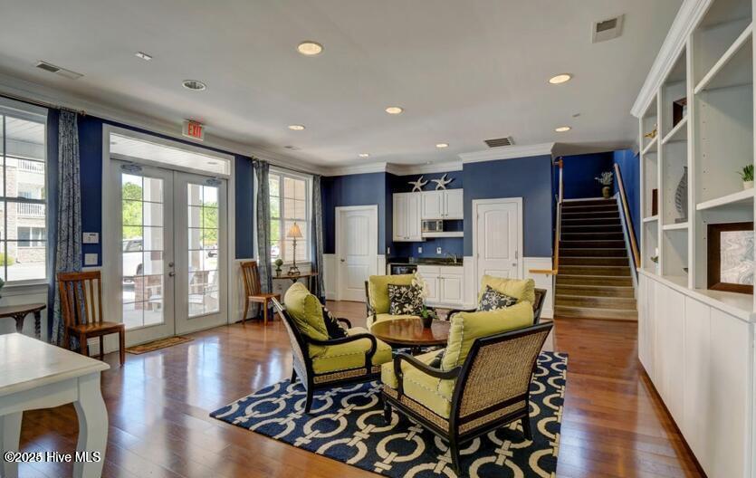 100542500 | Photo 23