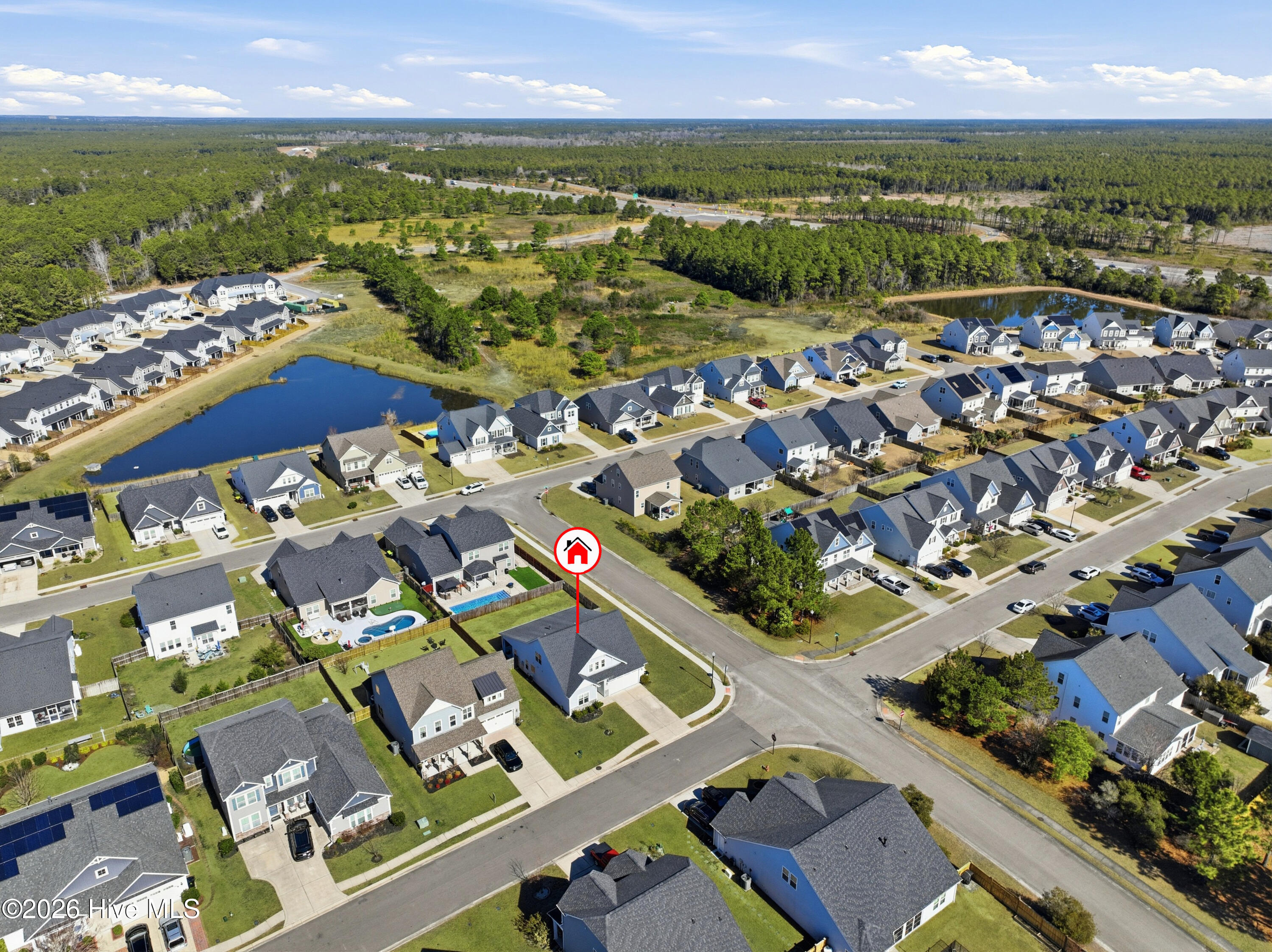 100557354 | Photo 77