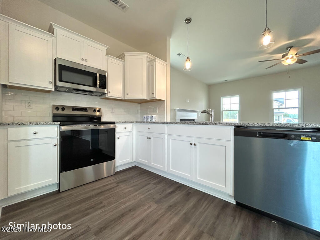 100472356 | Photo 13