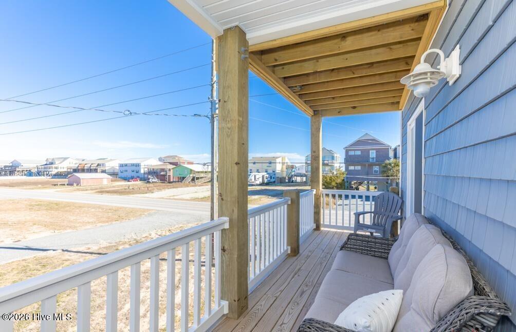 100567605 | Photo 31