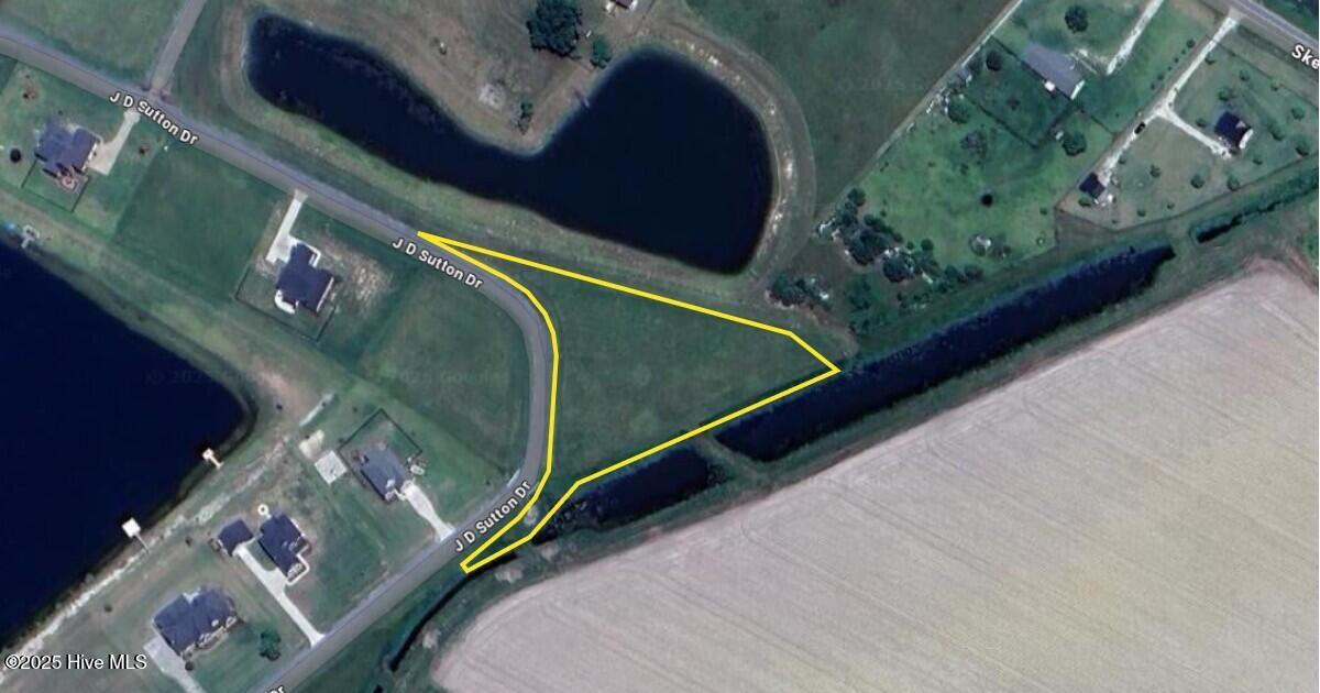 1_photo--j-d-sutton-drive