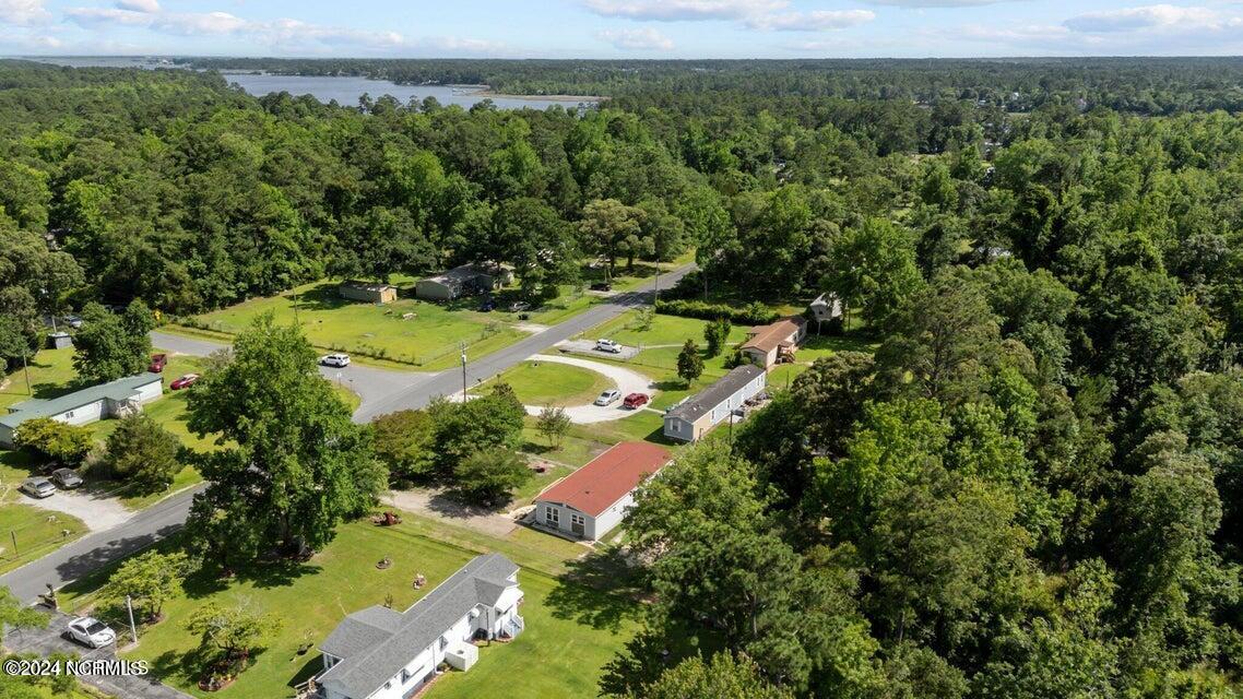 100586974 | Photo 14