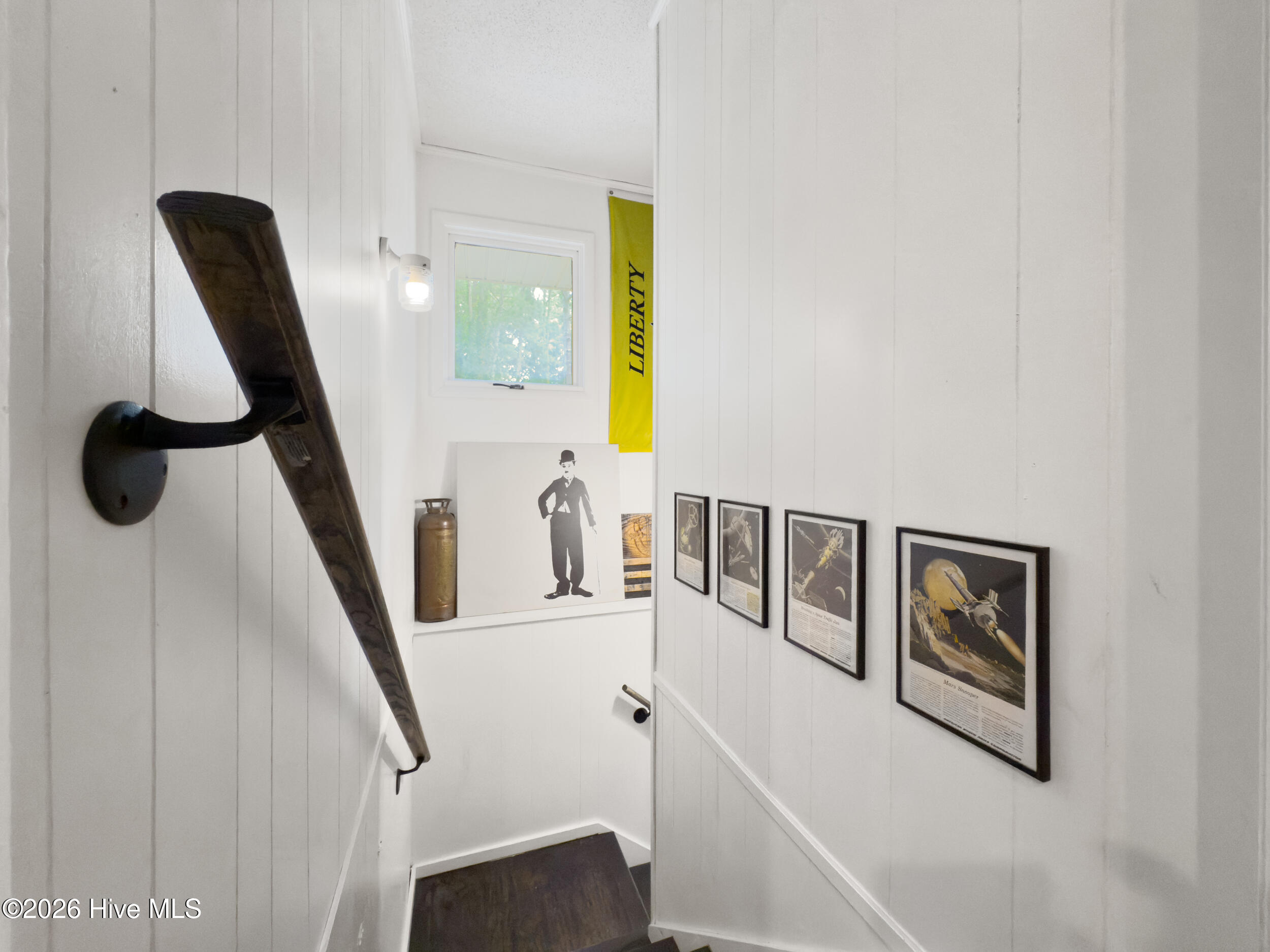 STAIRS TO LOWER LEVEL