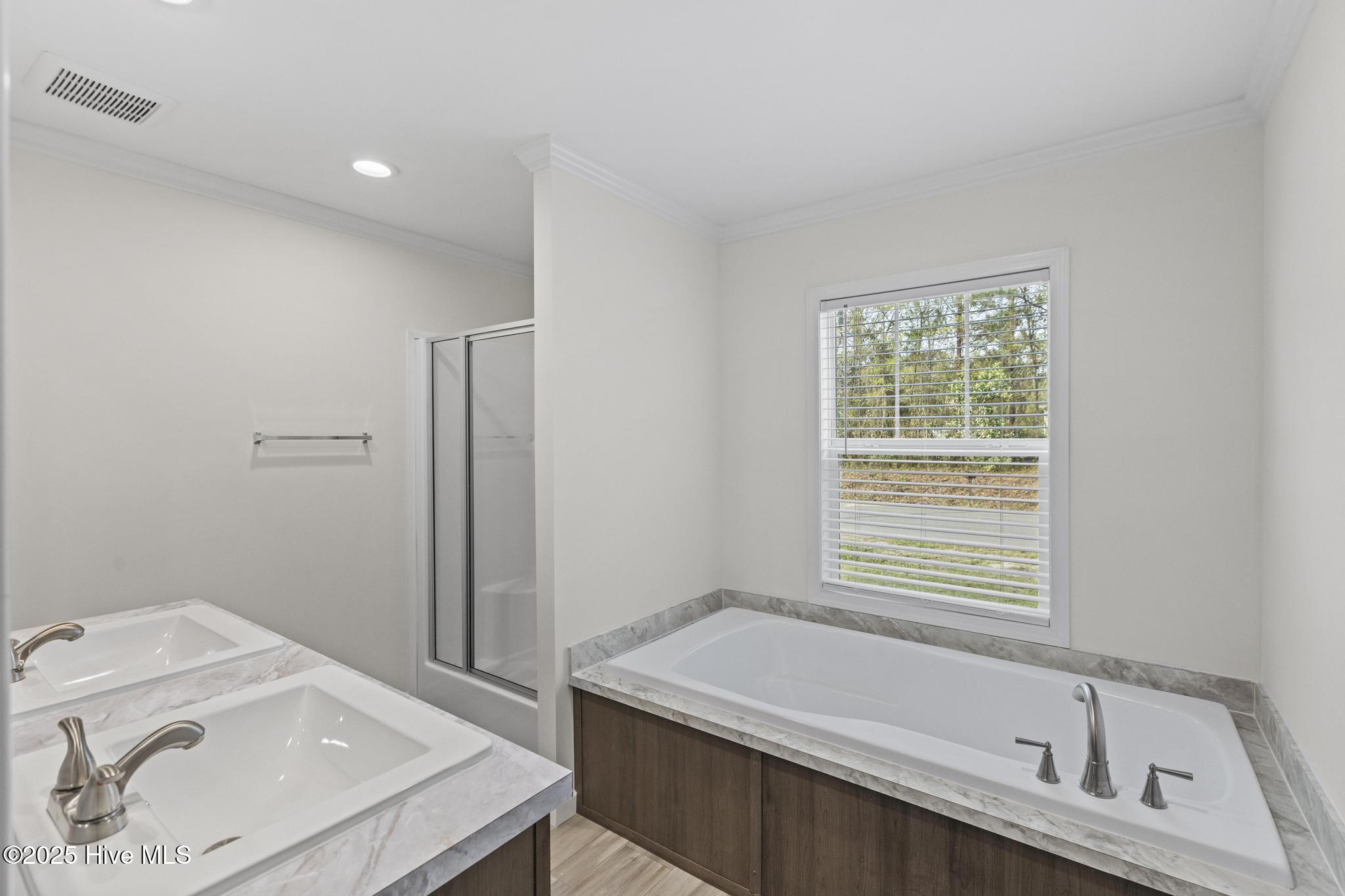 Undisclosed Address, Hampstead, NC, 28443