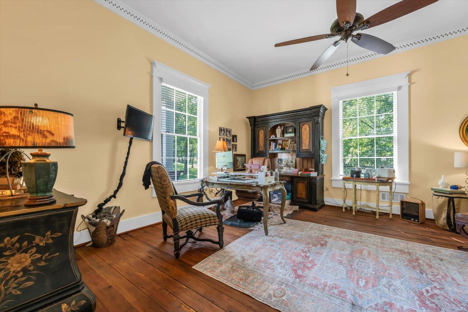 08-5111 Greensboro Rd S 08