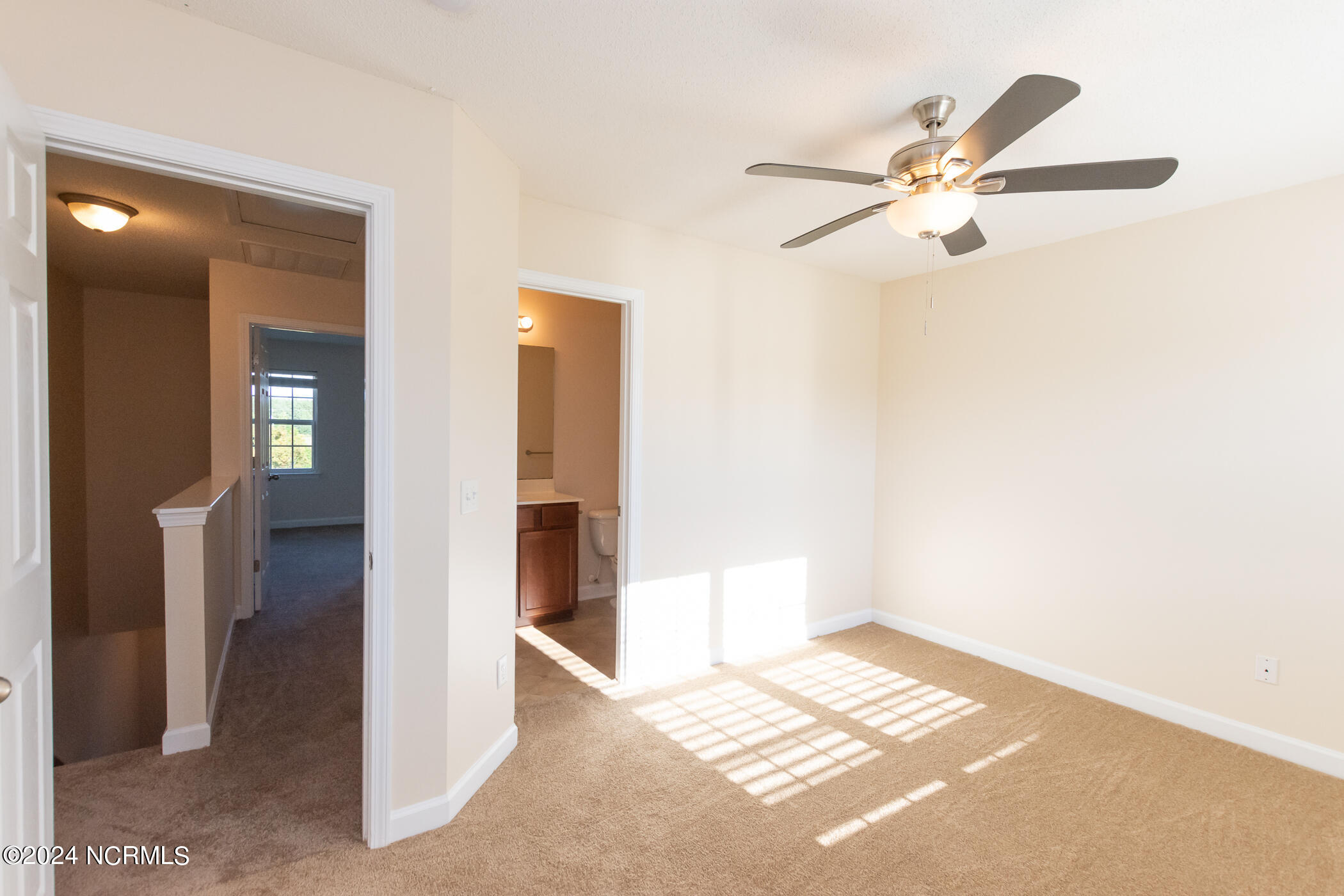 202 Lanieve Court 5,Hubert