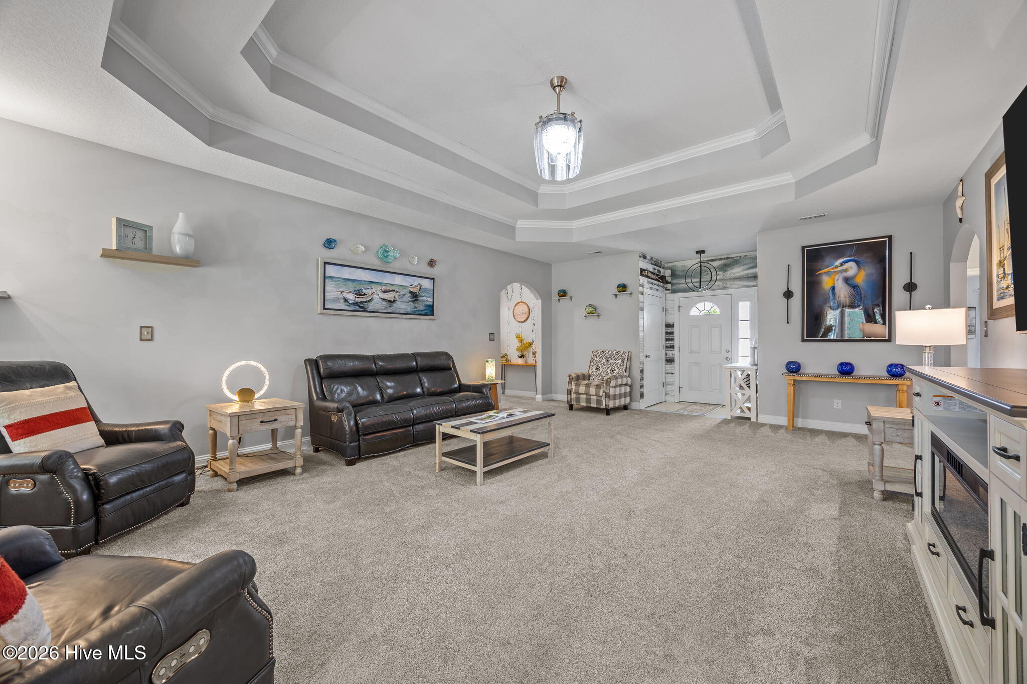 100563665 | Photo 12