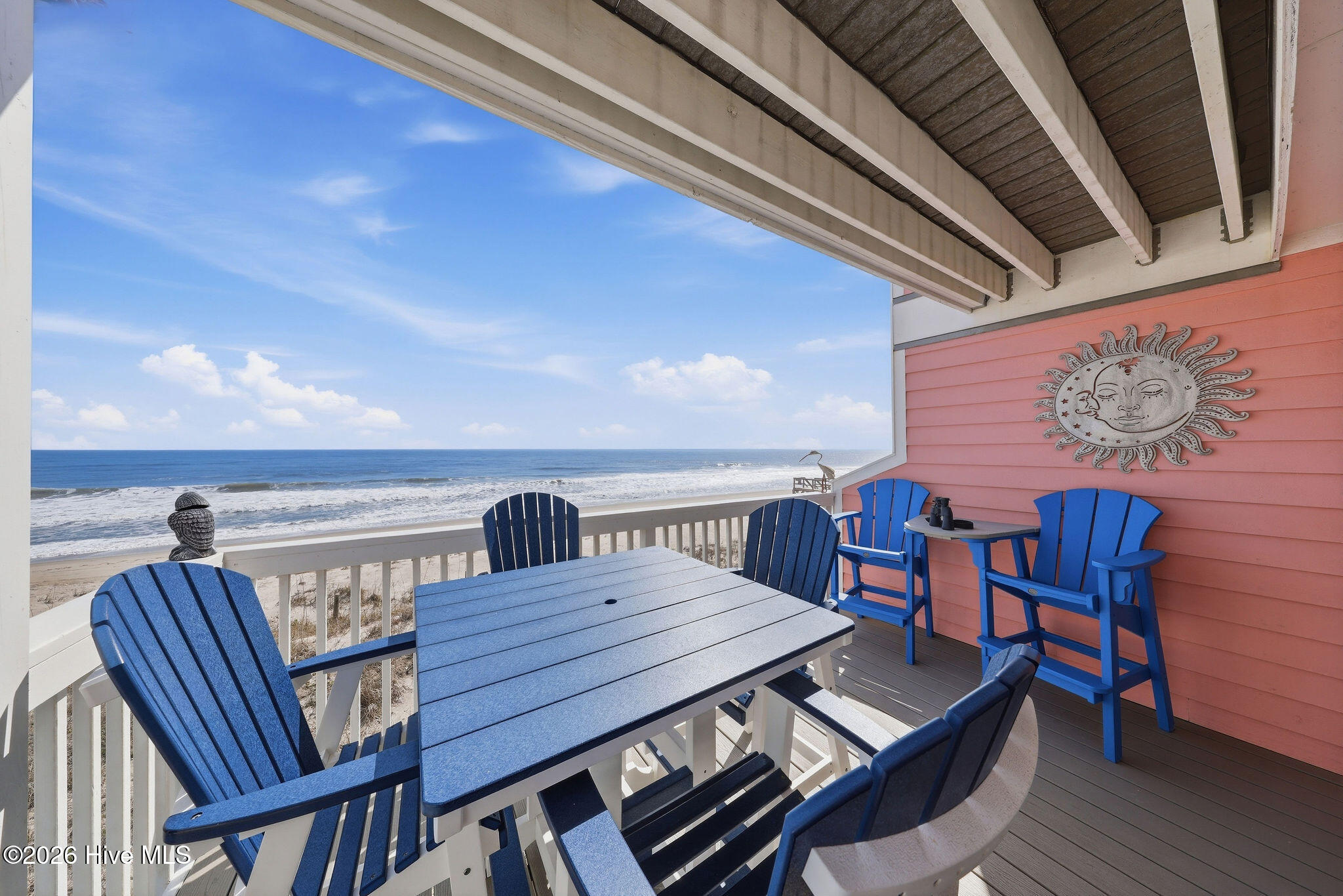 100559575 | Photo 17