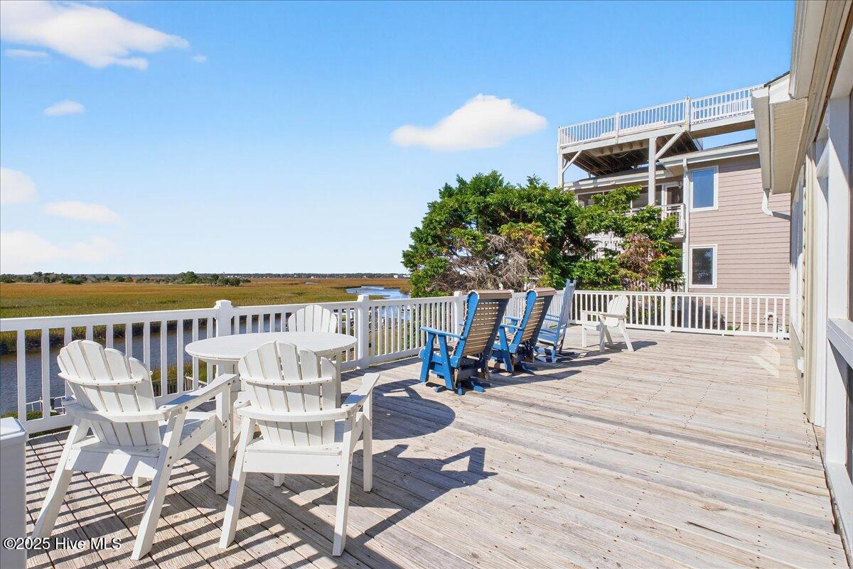 100543410 | Photo 94