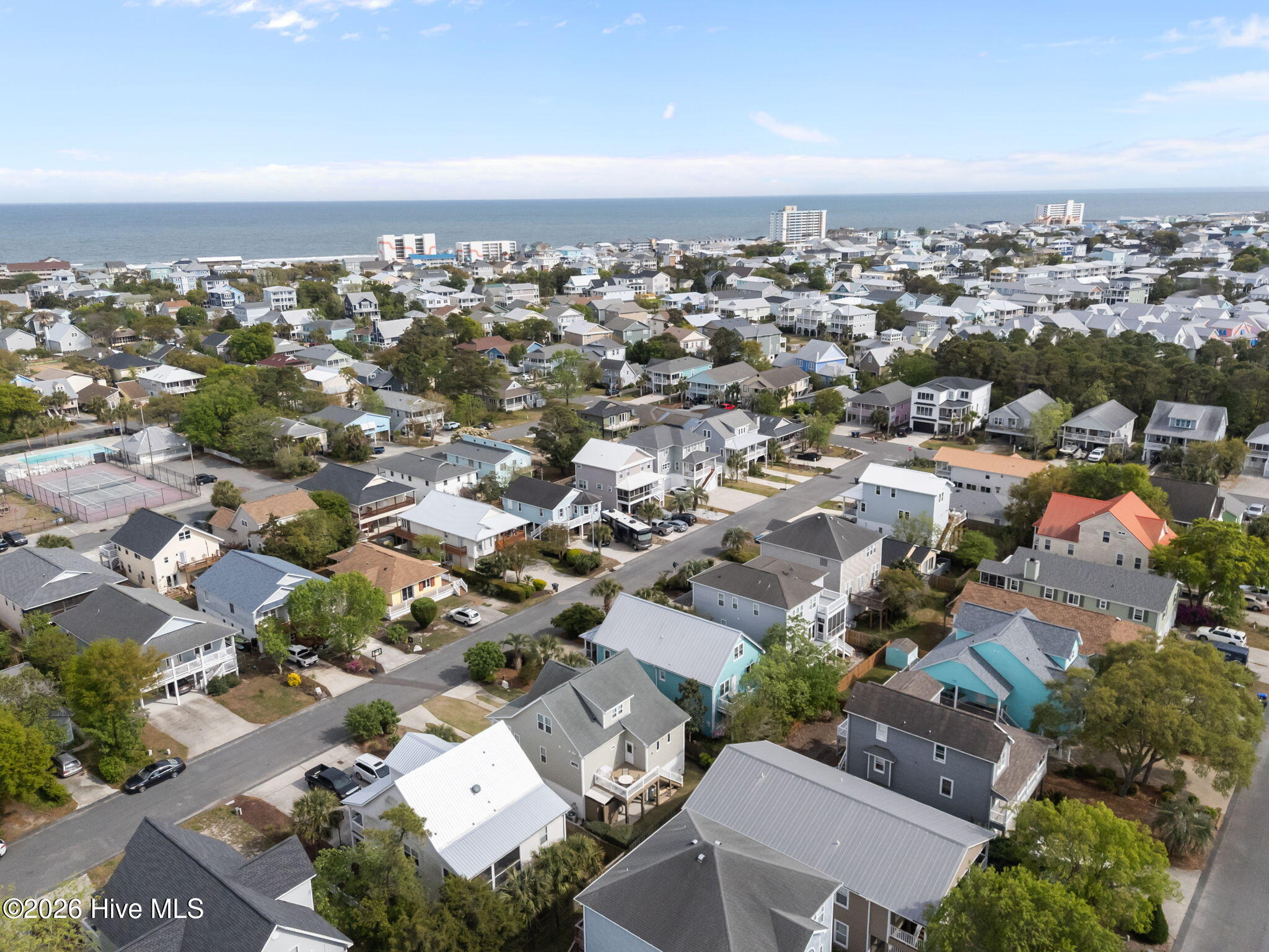 100564521 | Photo 52