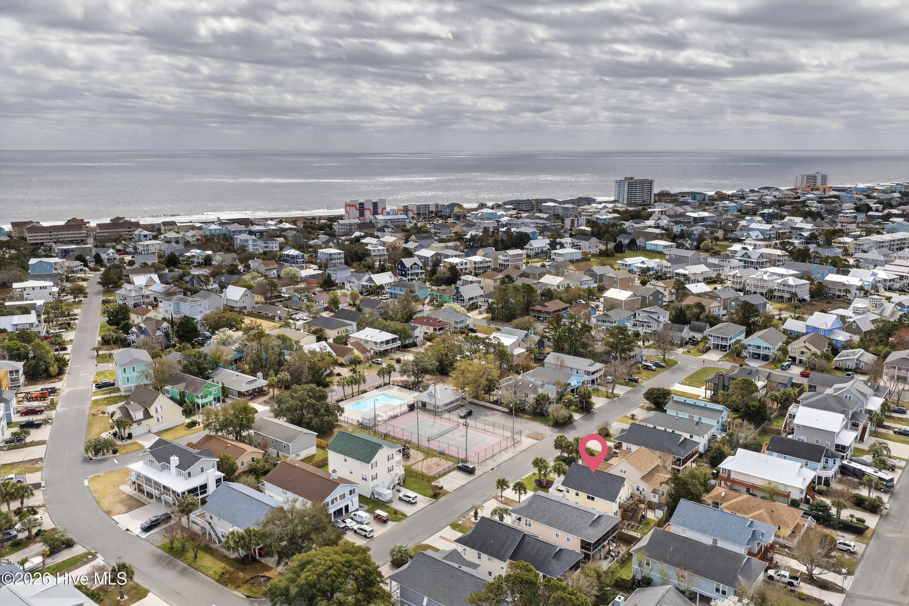 100562699 | Photo 52