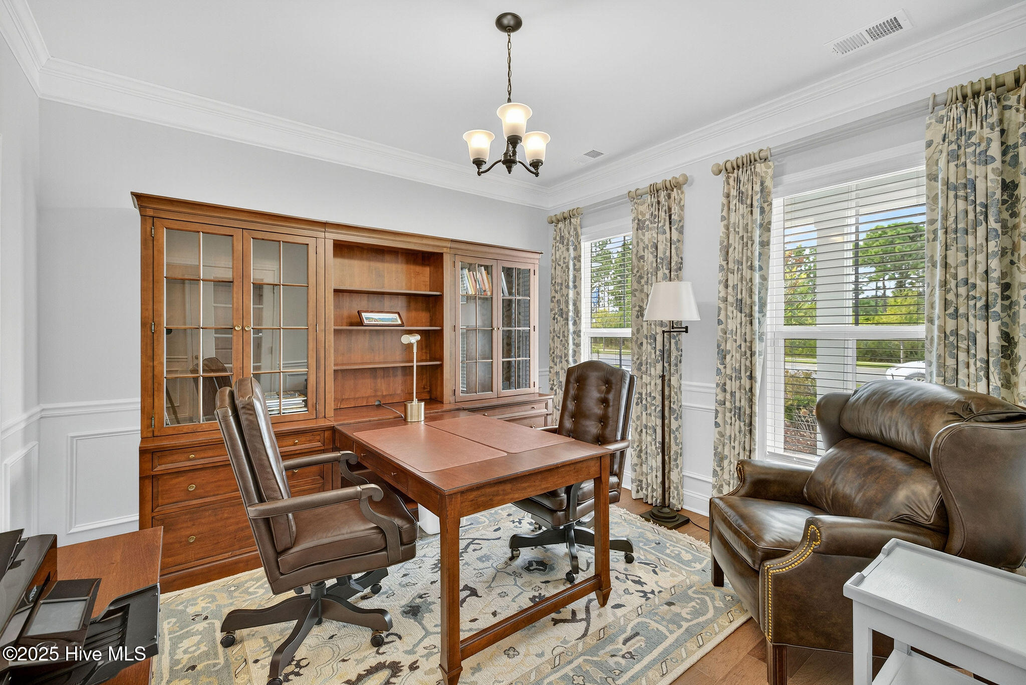 100565700 | Photo 17