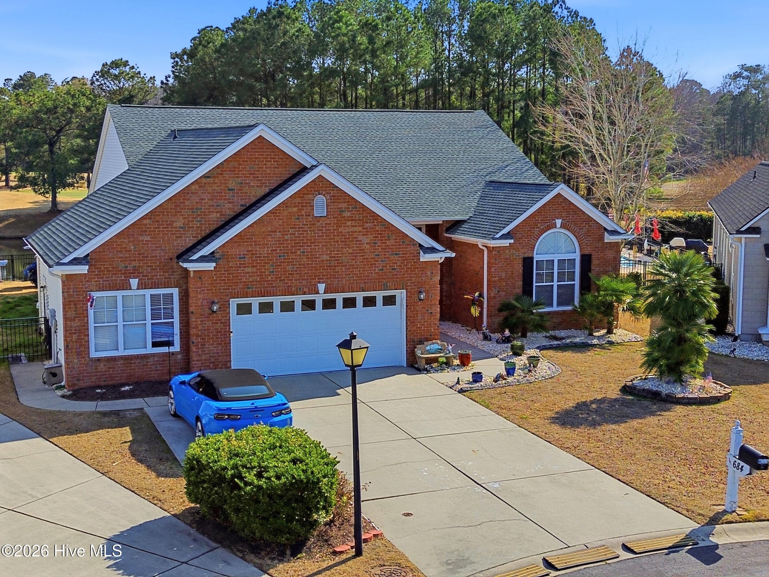 100553802 | Photo 67