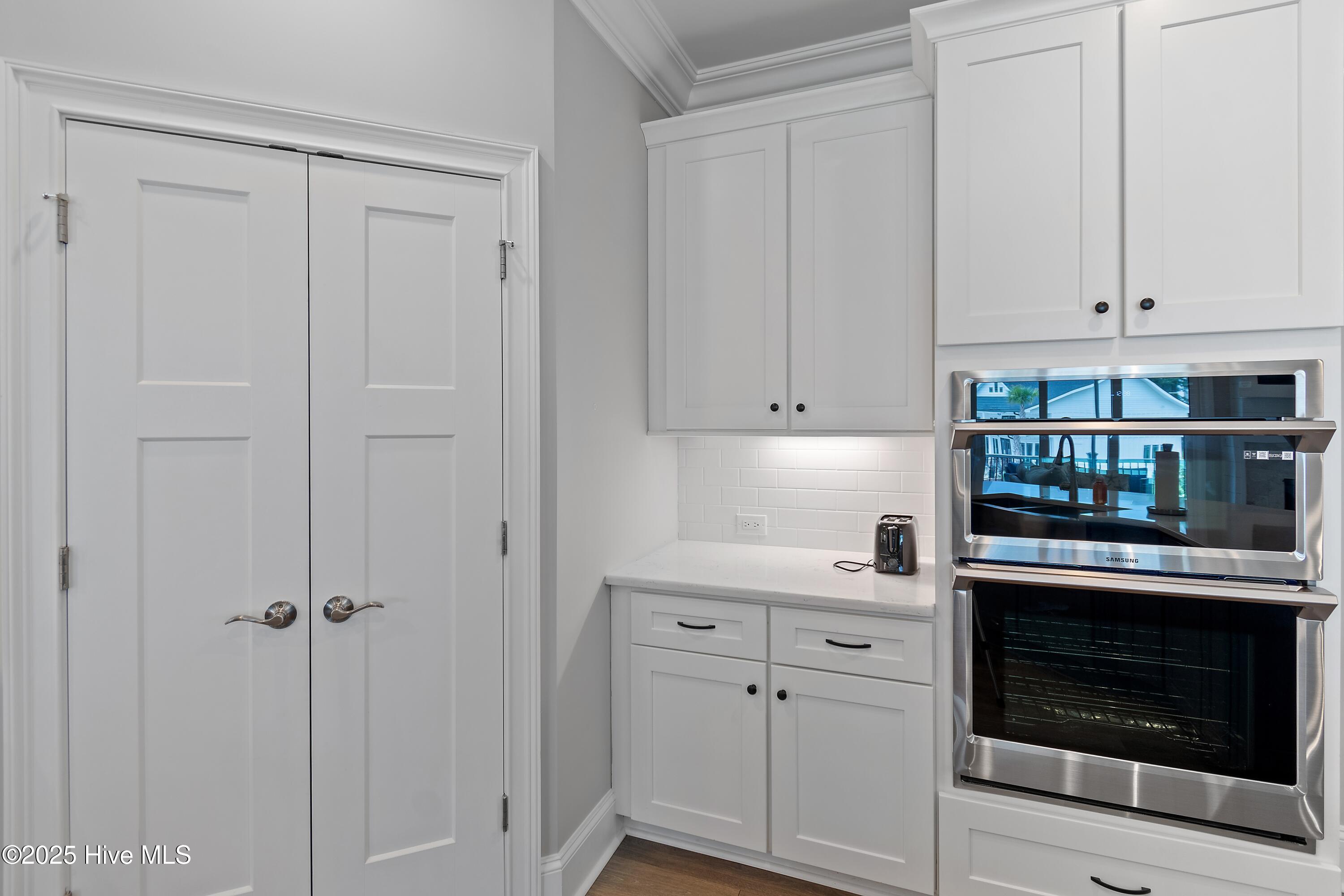 100551206 | Photo 10