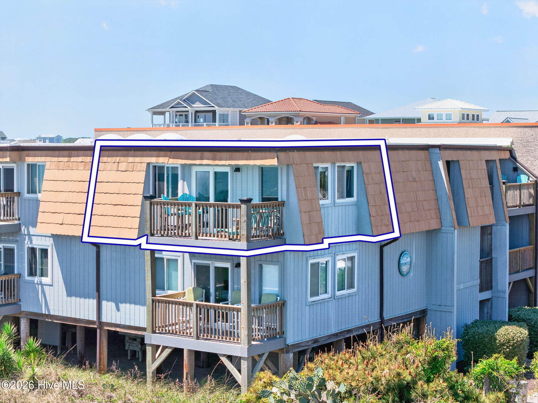 277 W First Street 2e, Ocean Isle Beach, NC 28469 – photo 2: Corner Unit