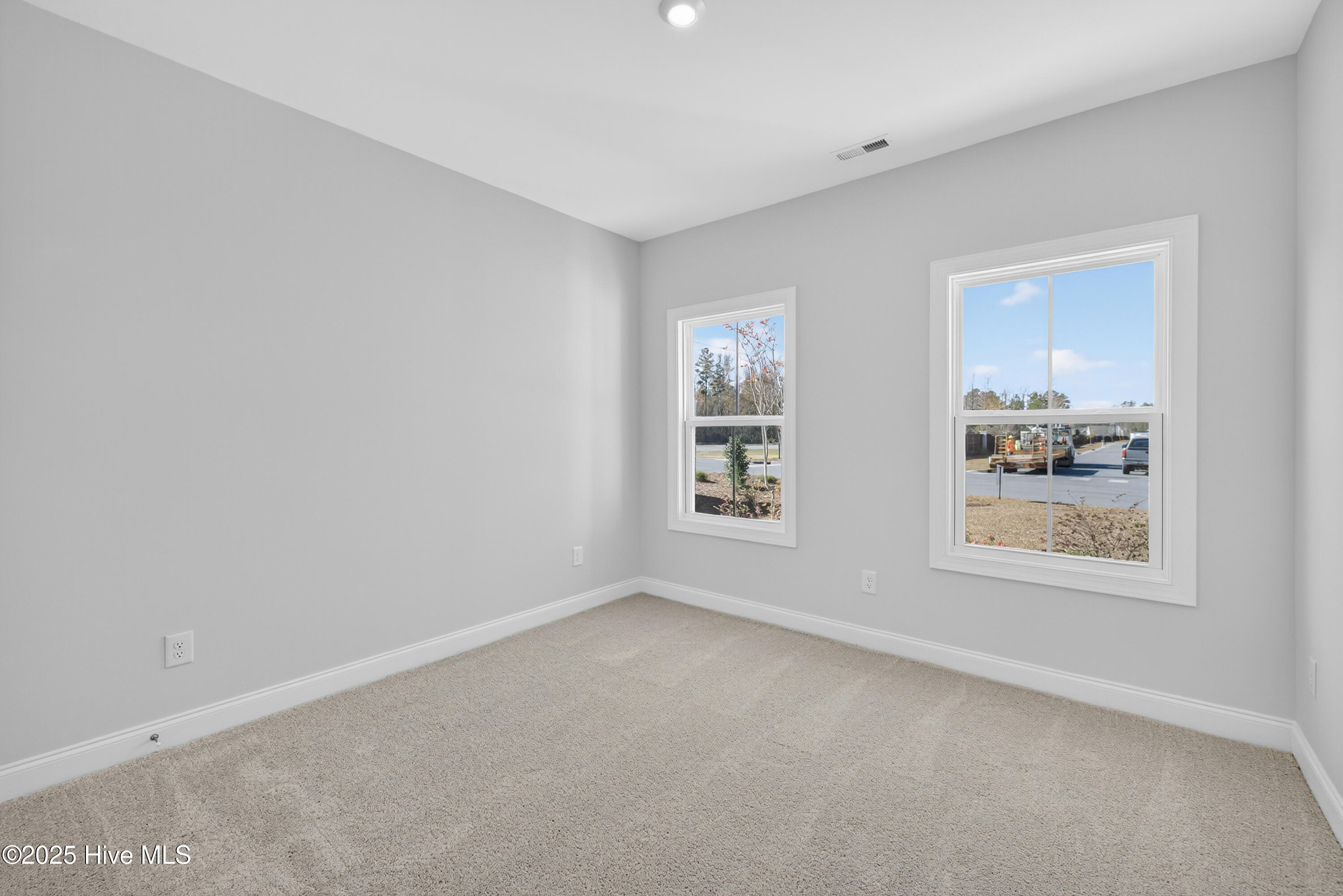 100544174 | Photo 10