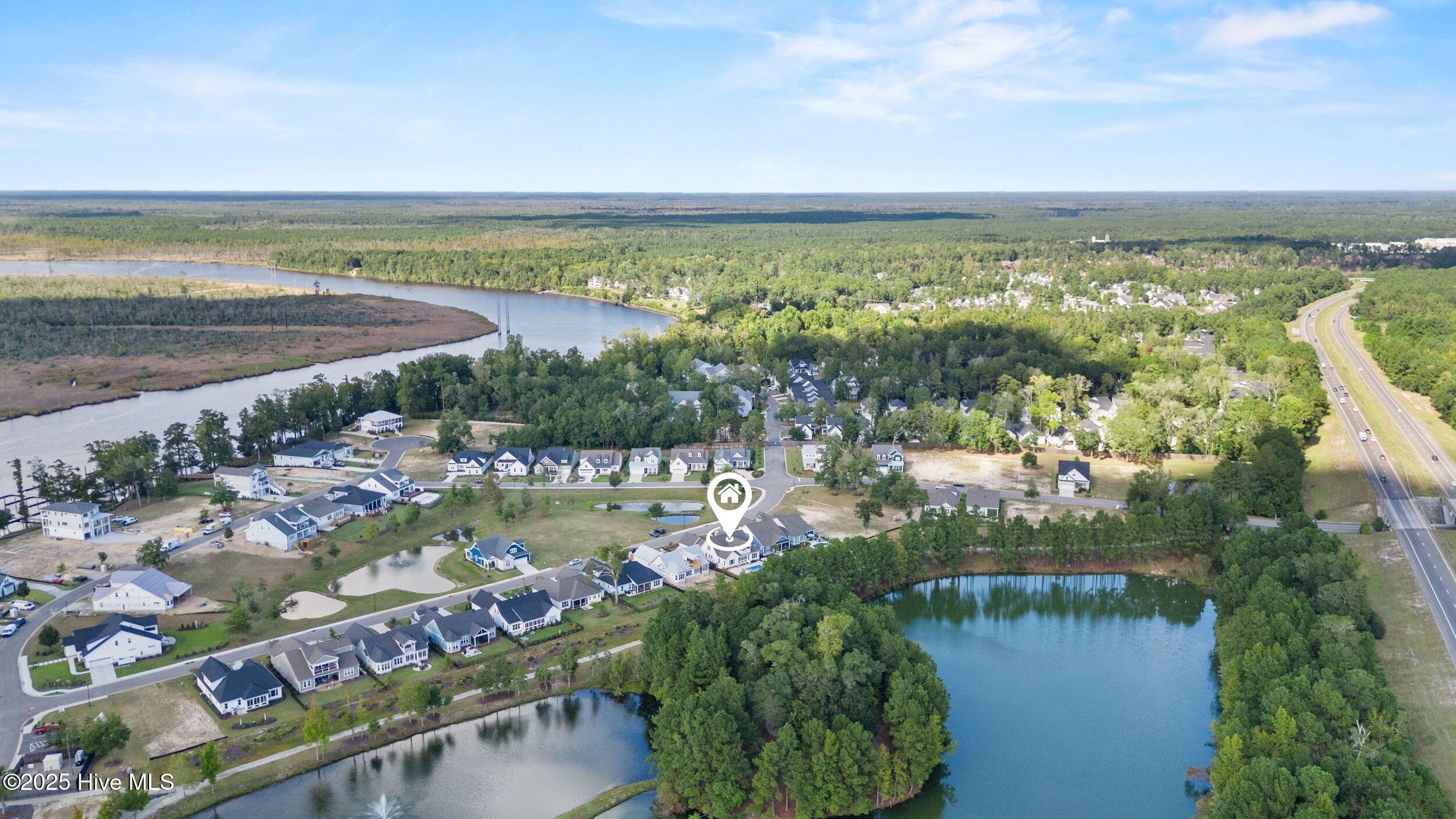 100532896 | Photo 53