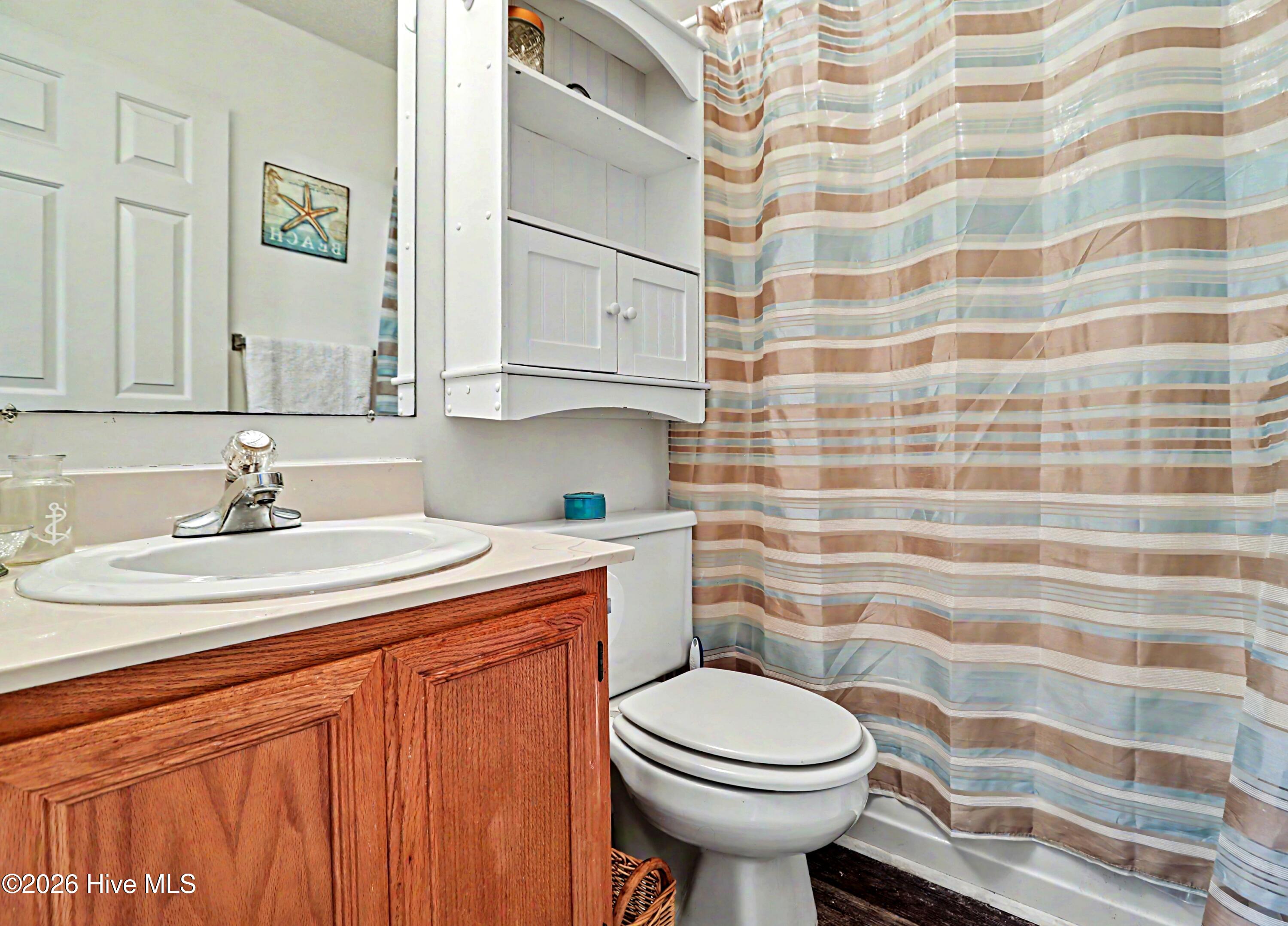 100563320 | Photo 19