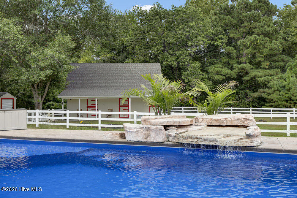 350 Whitebridge Road, Hampstead, NC, 28443