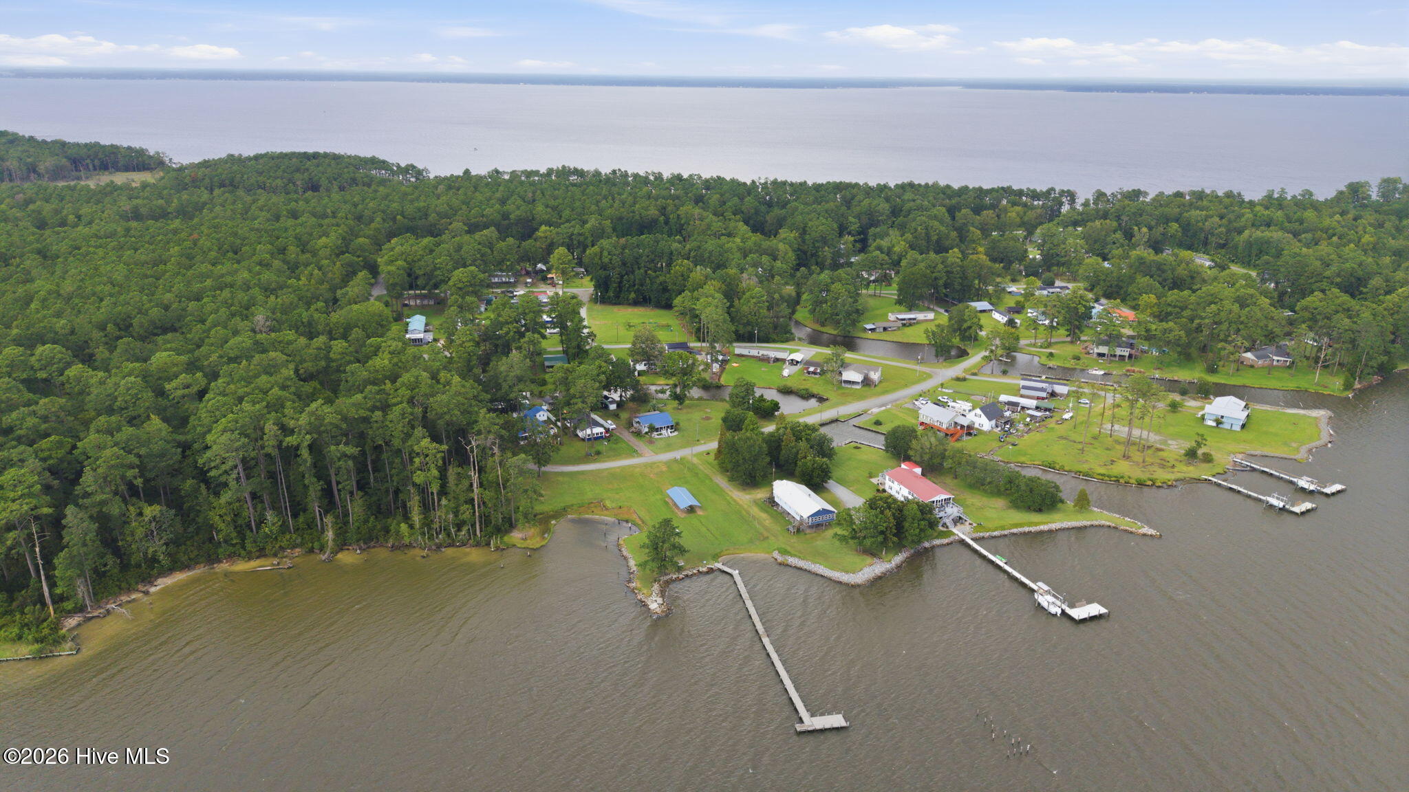 Community Waterfront Lot & Pier