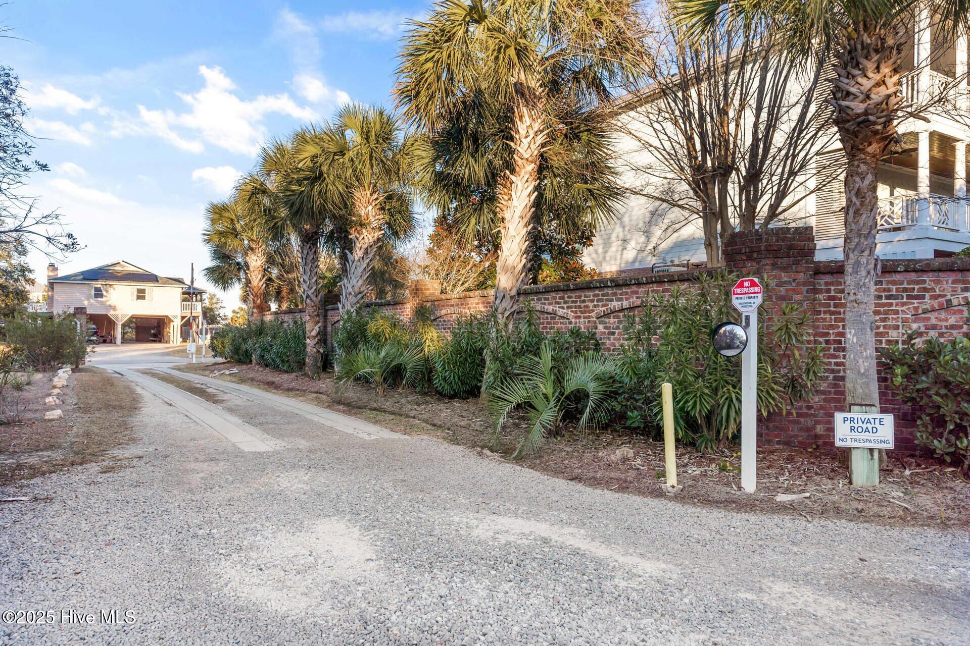 100521291 | Photo 76