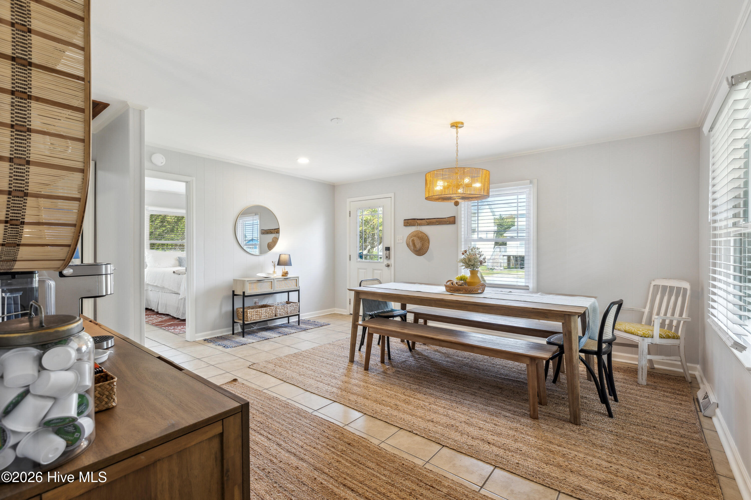 100569125 | Photo 12