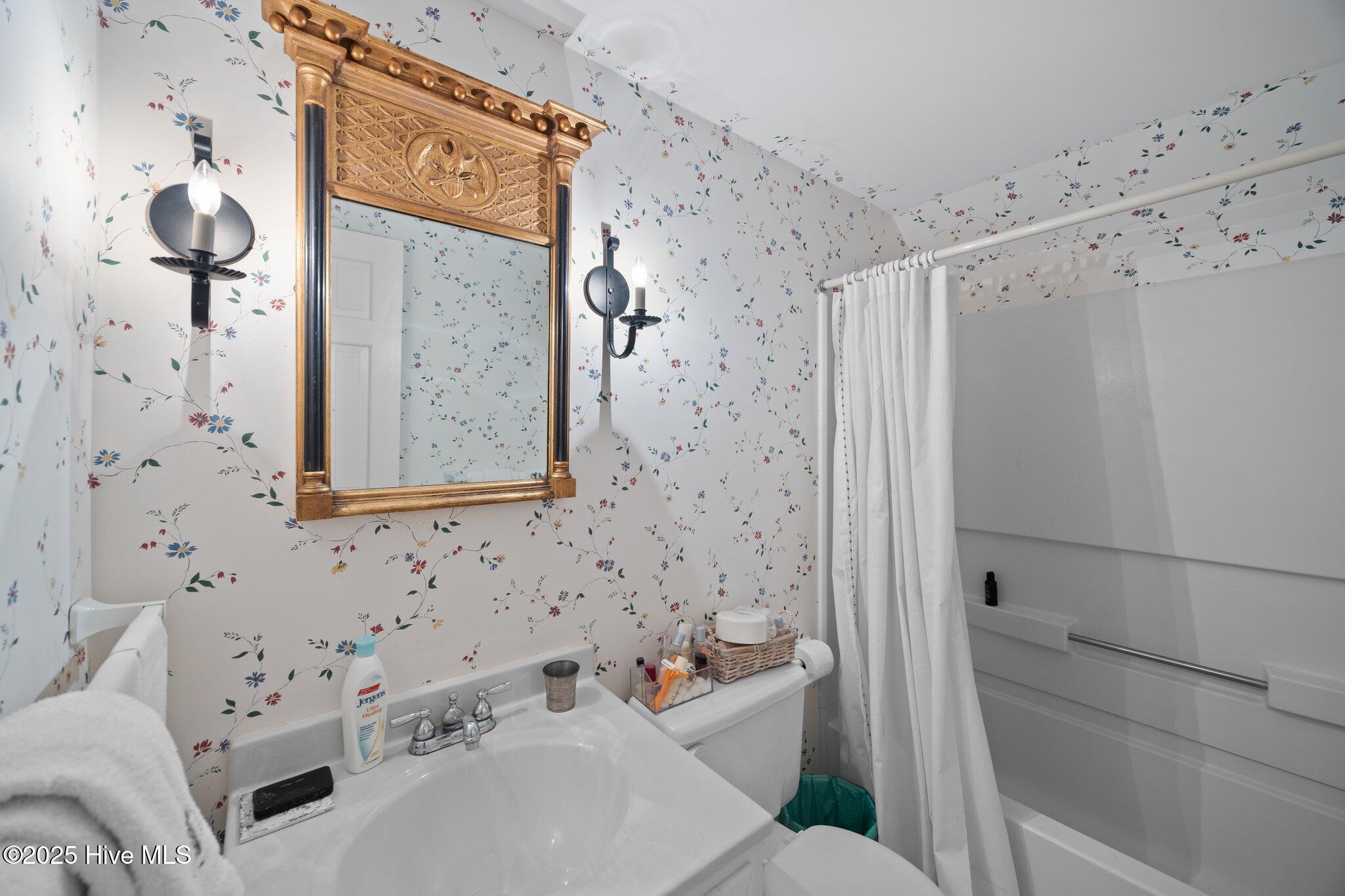 103 Camelia Drive, Washington, NC, 27889