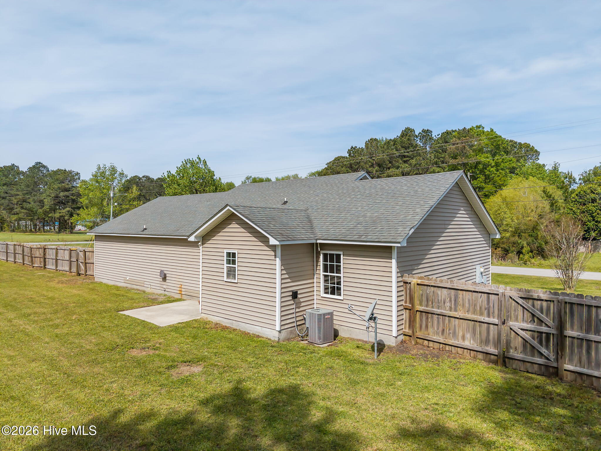 100565884 | Photo 39