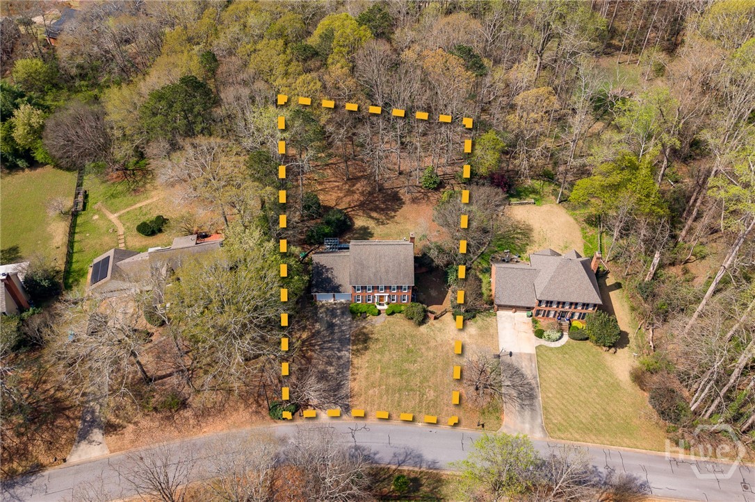 121 Ashbrook Drive
