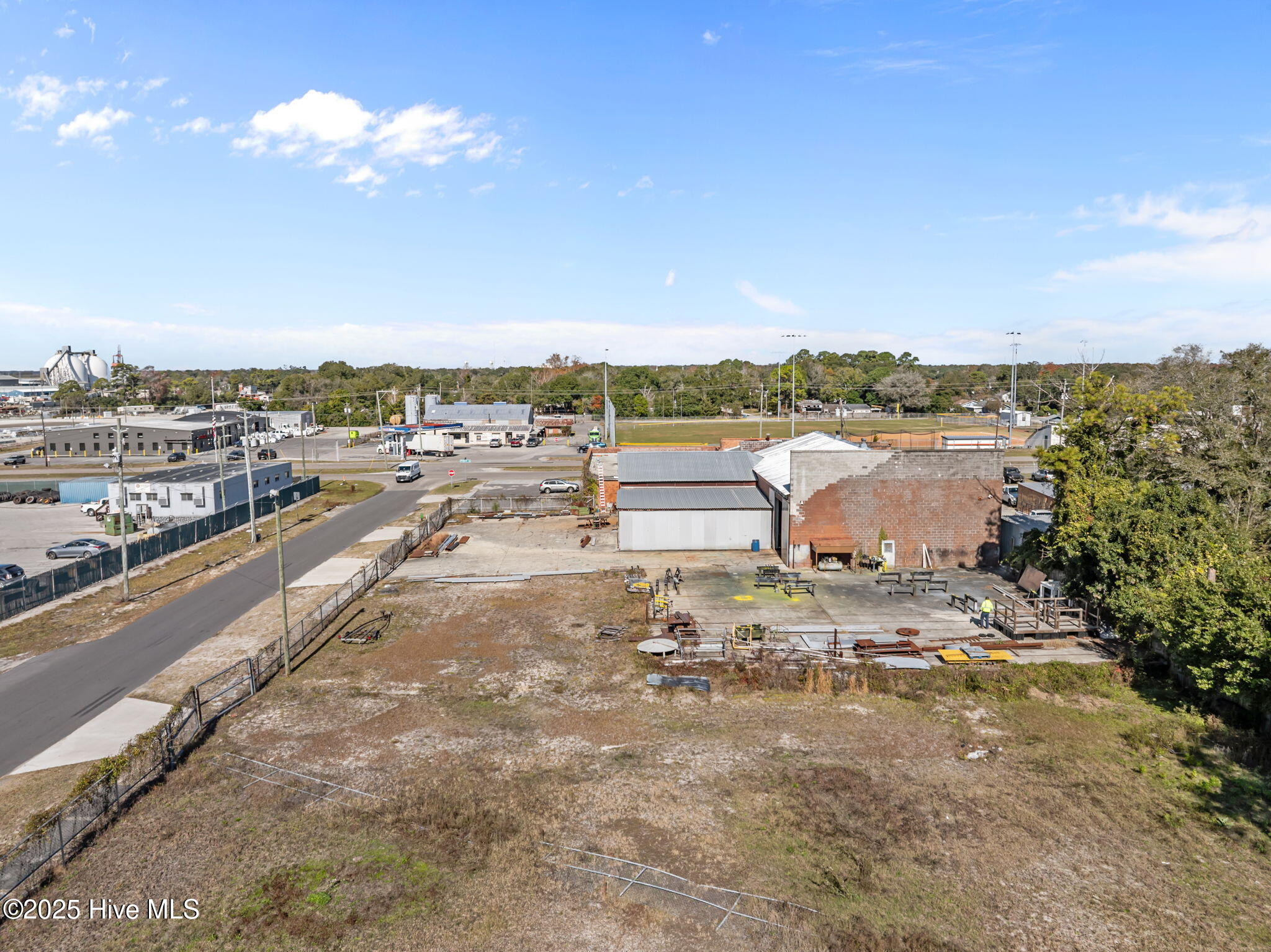 100541750 | Photo 15