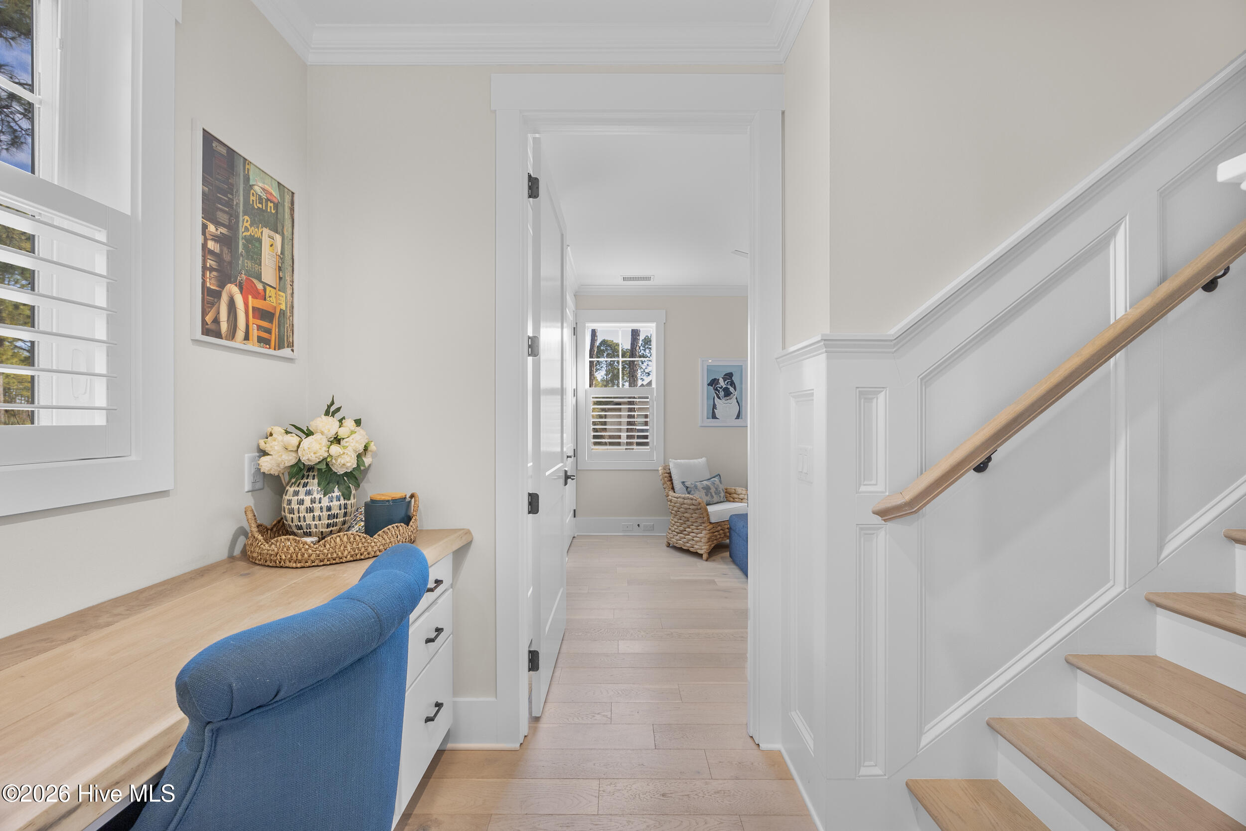 100527990 | Photo 40