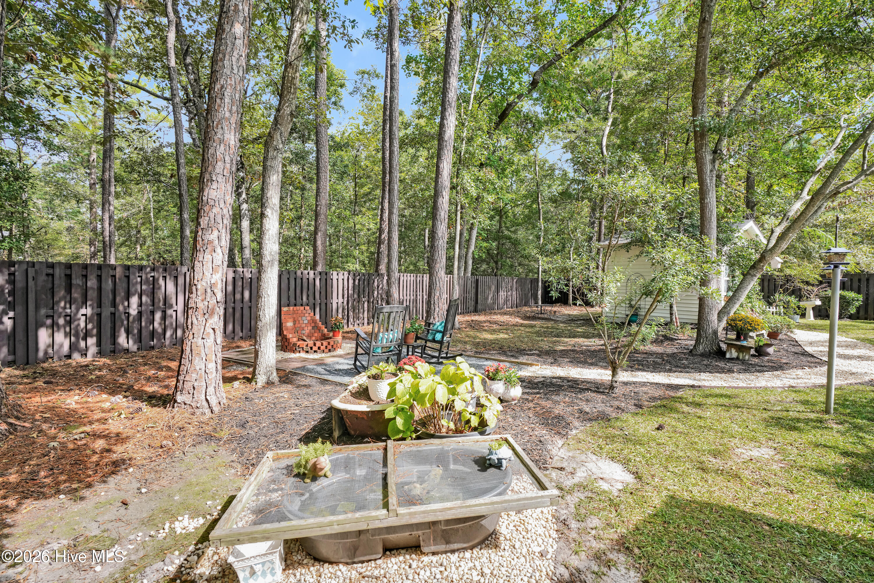 100553691 | Photo 35