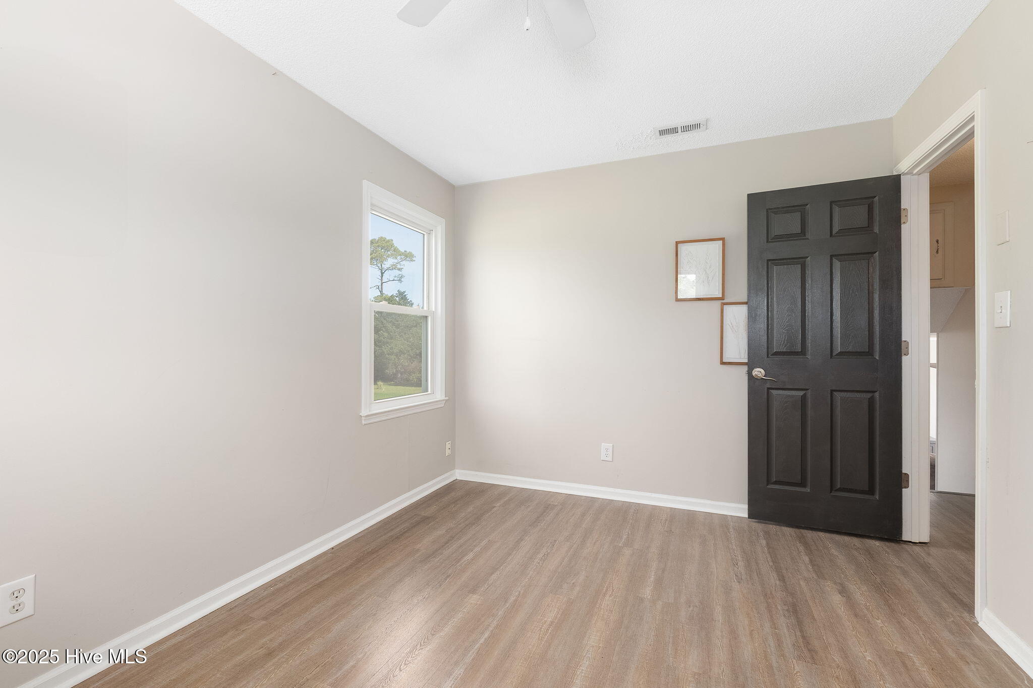 213 Nine Mile Road,Newport