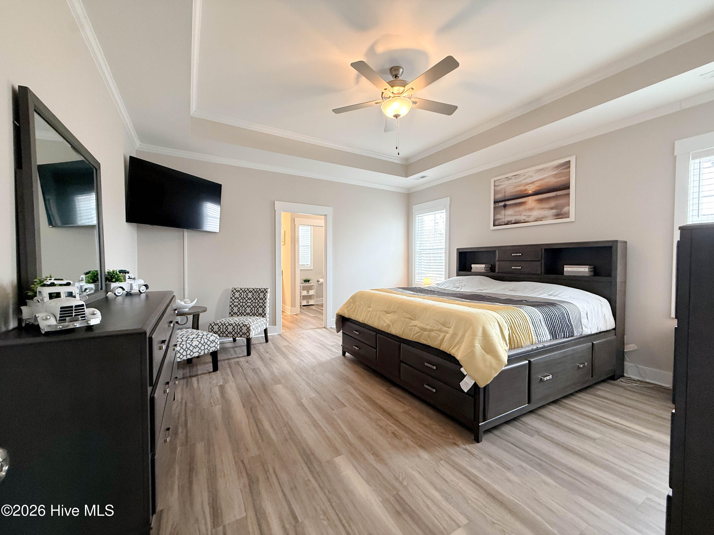 100560693 | Photo 48