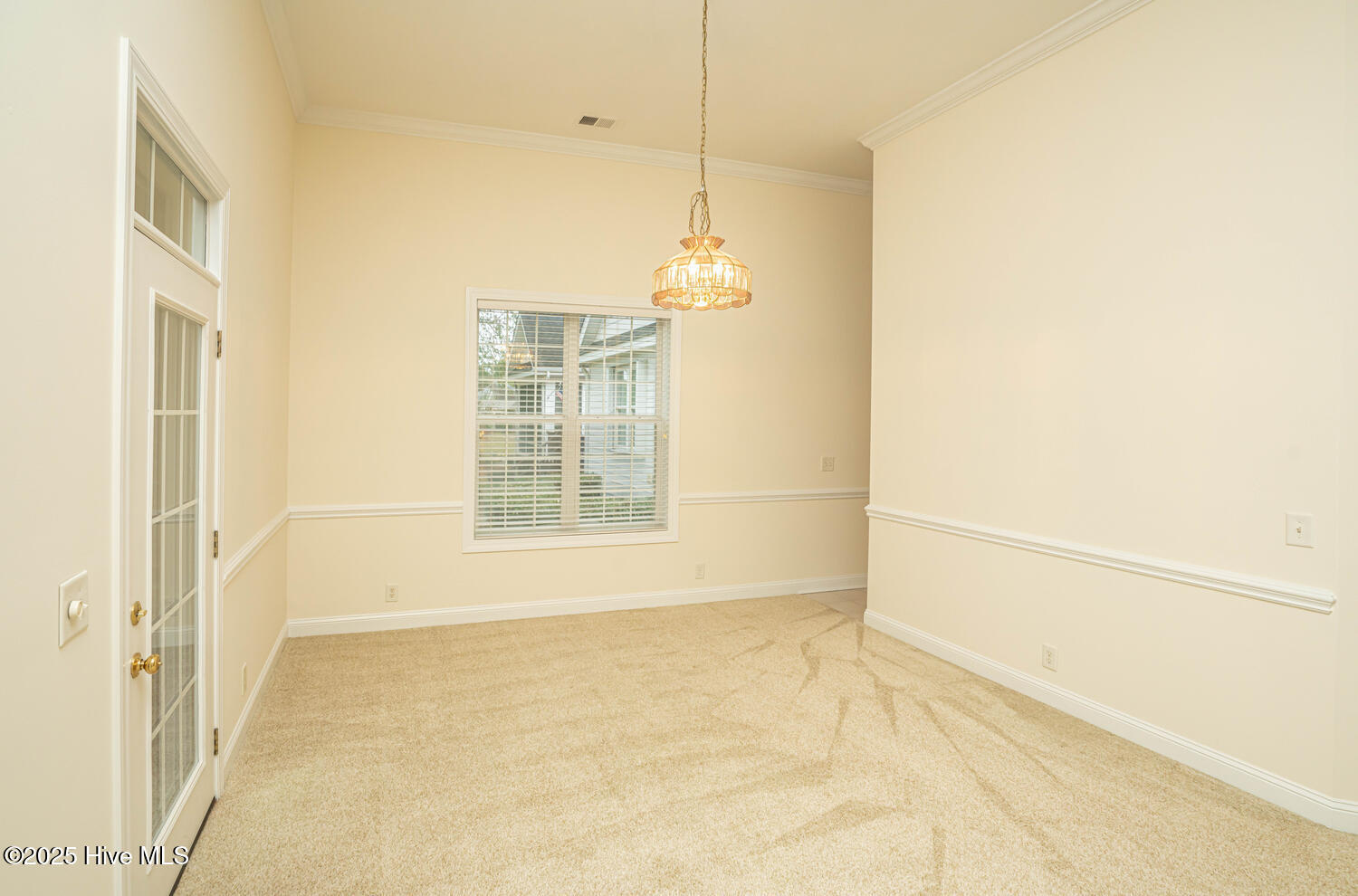 100538756 | Photo 17