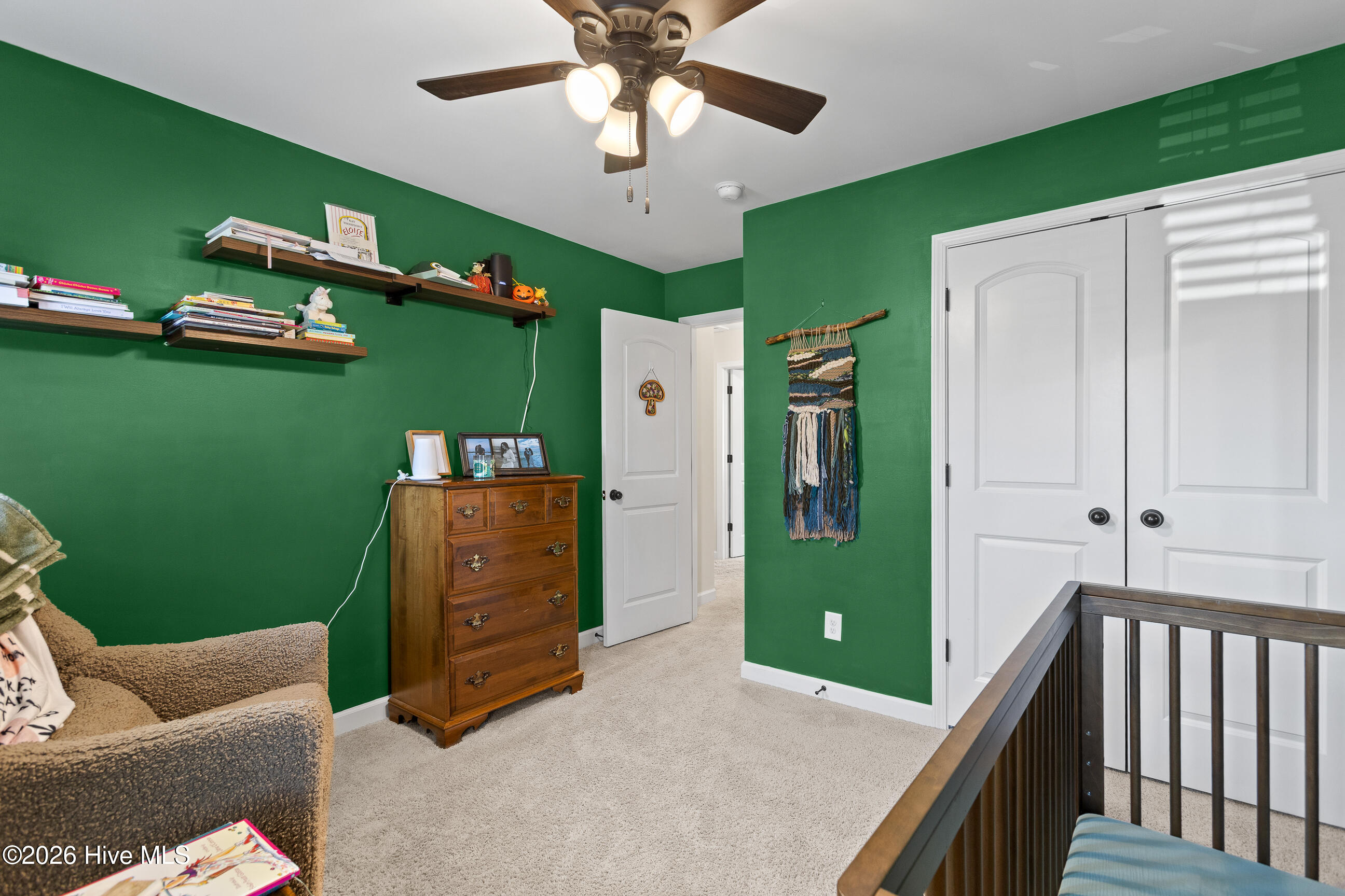 100564735 | Photo 20