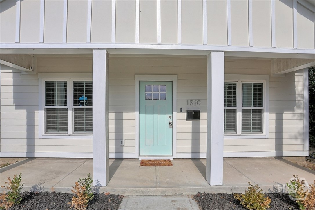 Homes for sale in Savannah, GA | 1520 E 56Th St, Savannah, GA 31404 | MLS# SA344284