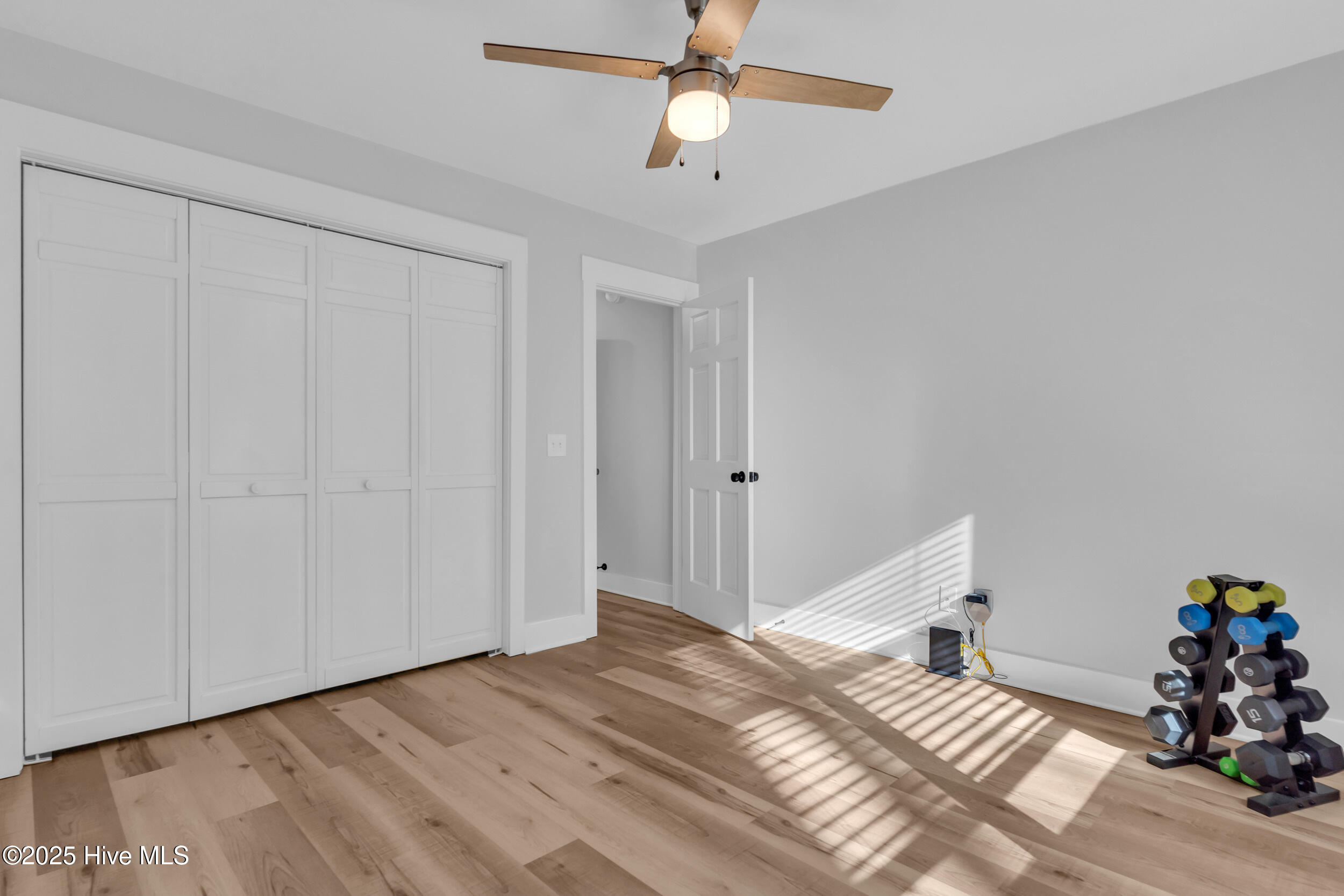 100538060 | Photo 27