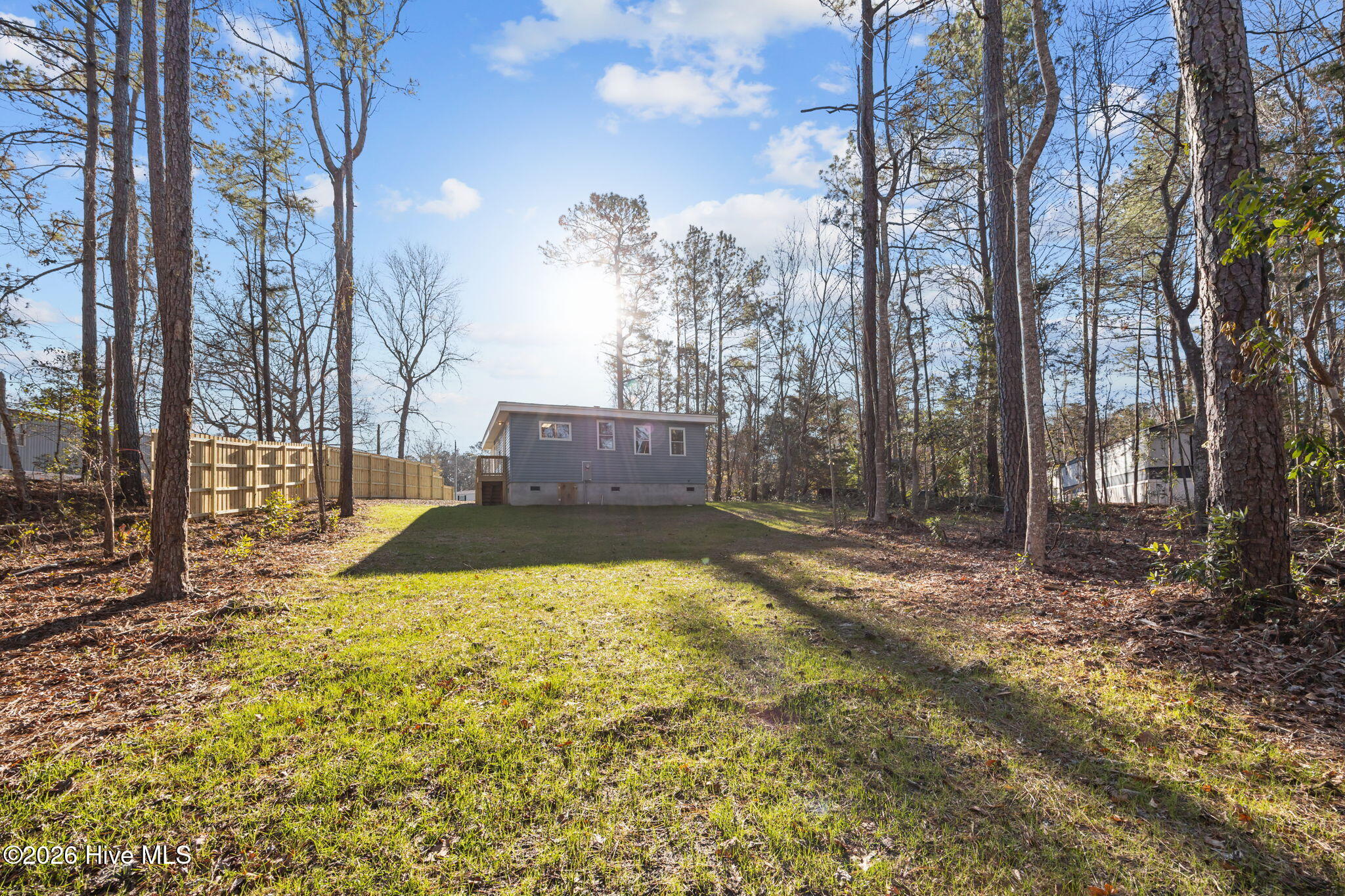 100558937 | Photo 30