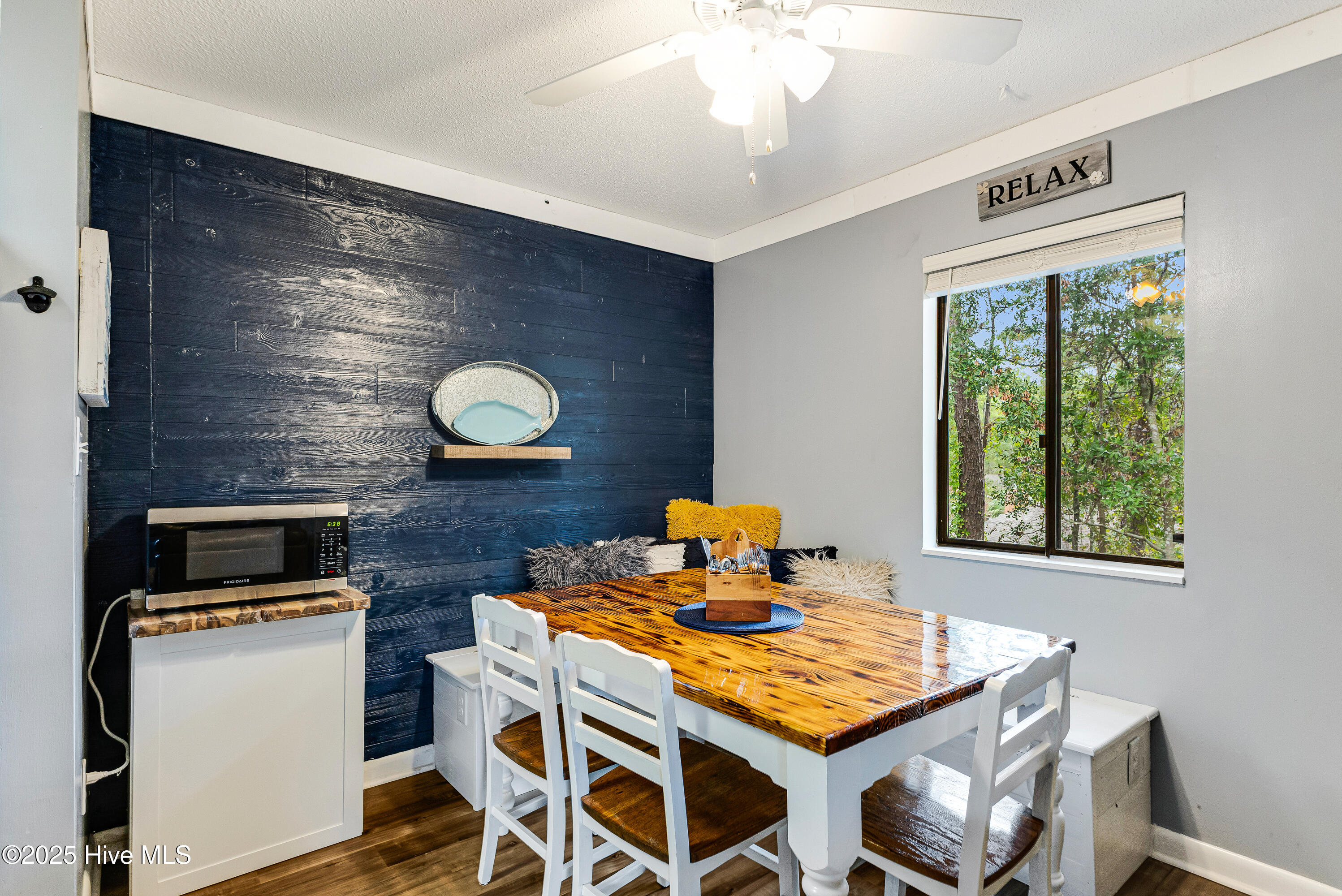 100538941 | Photo 12