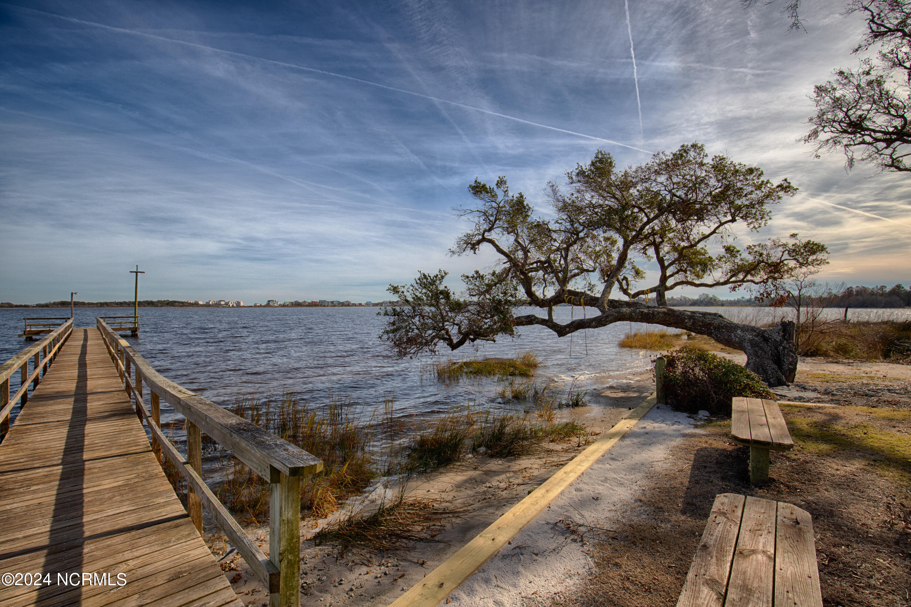 100559086 | Photo 49