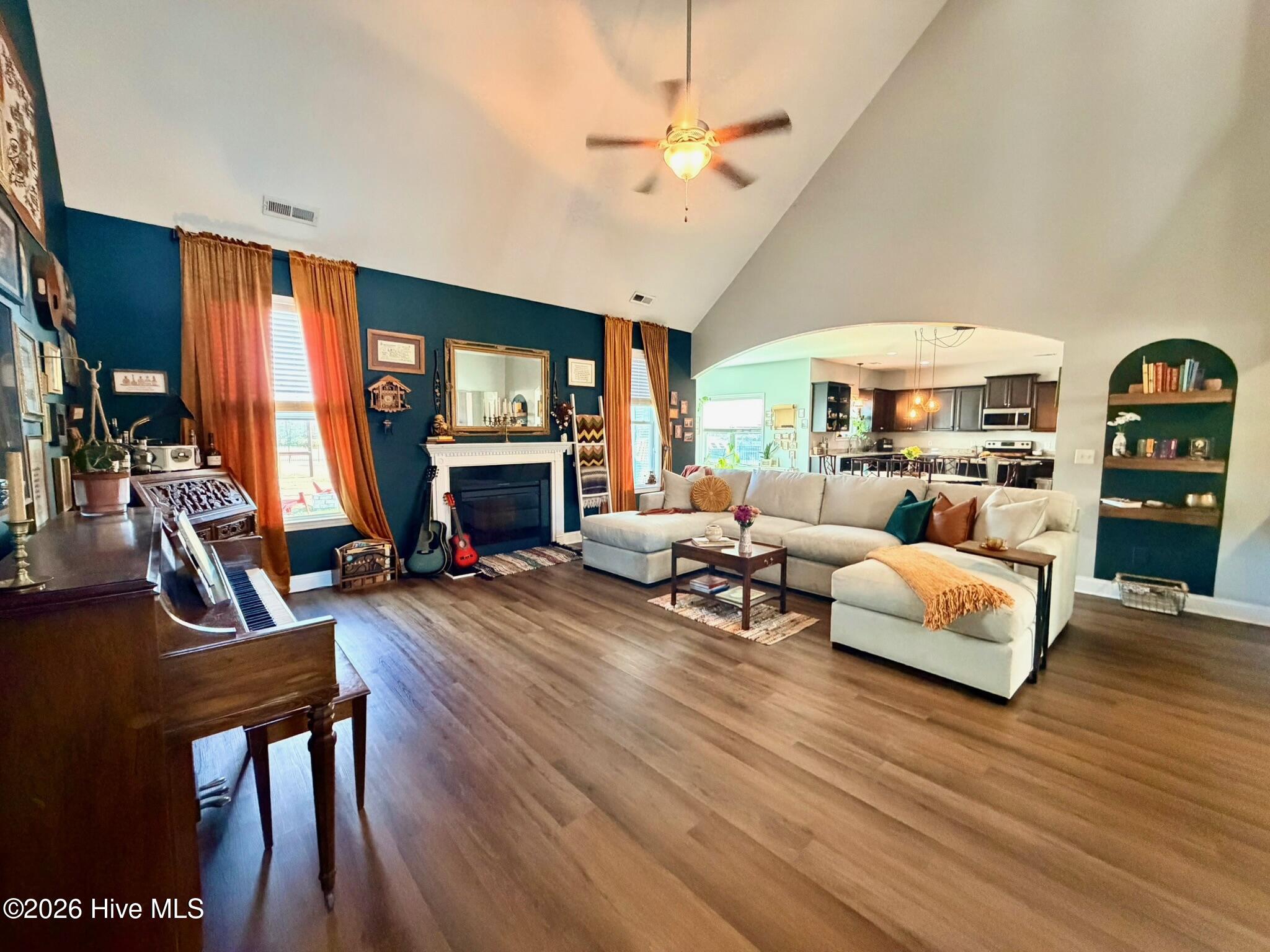 279 Southwest Plantation Drive,Maple Hill